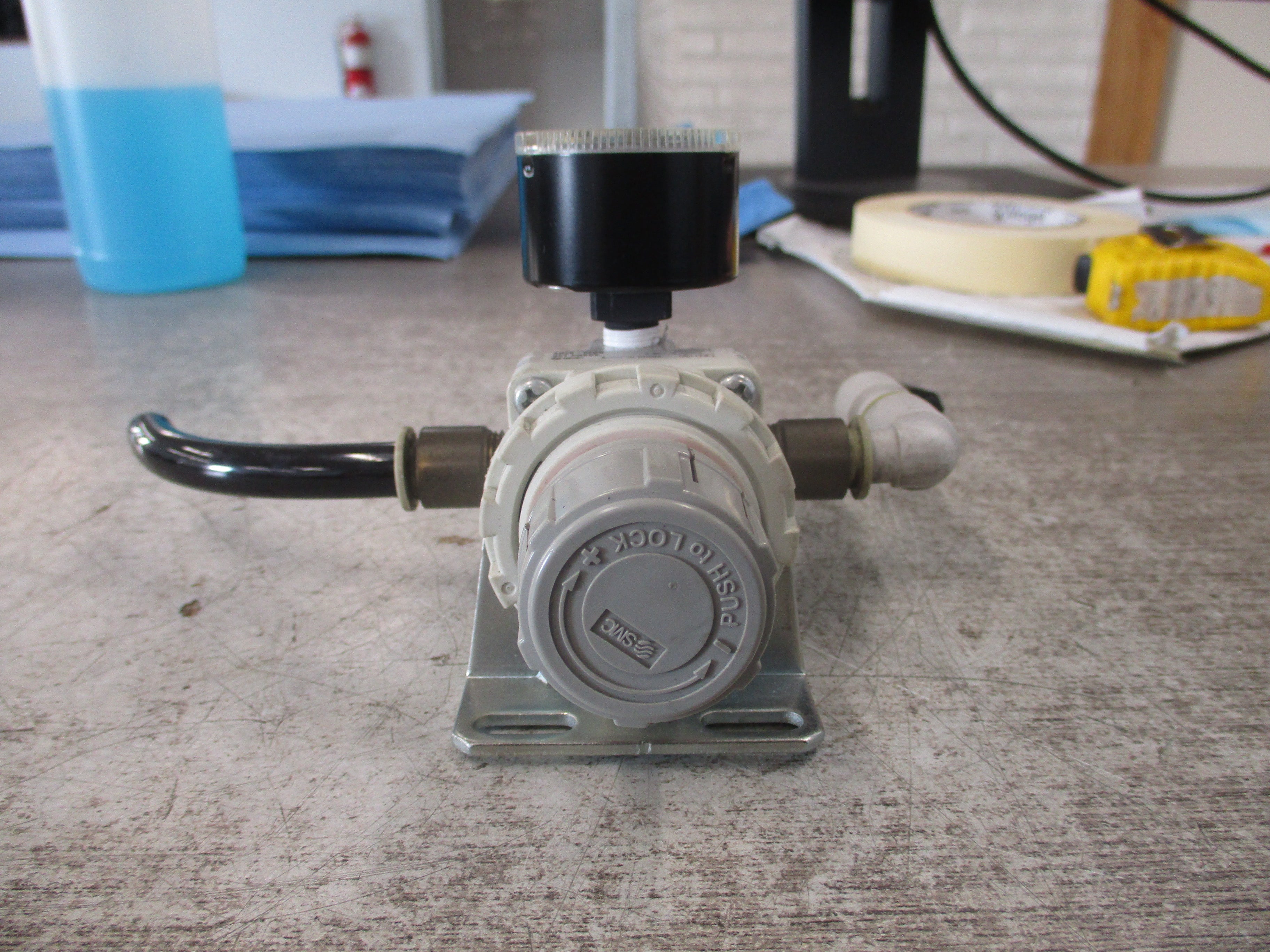 SMC Pressure Regulator AR20-02BG-A Range: 0.05-0.7 MPa Used