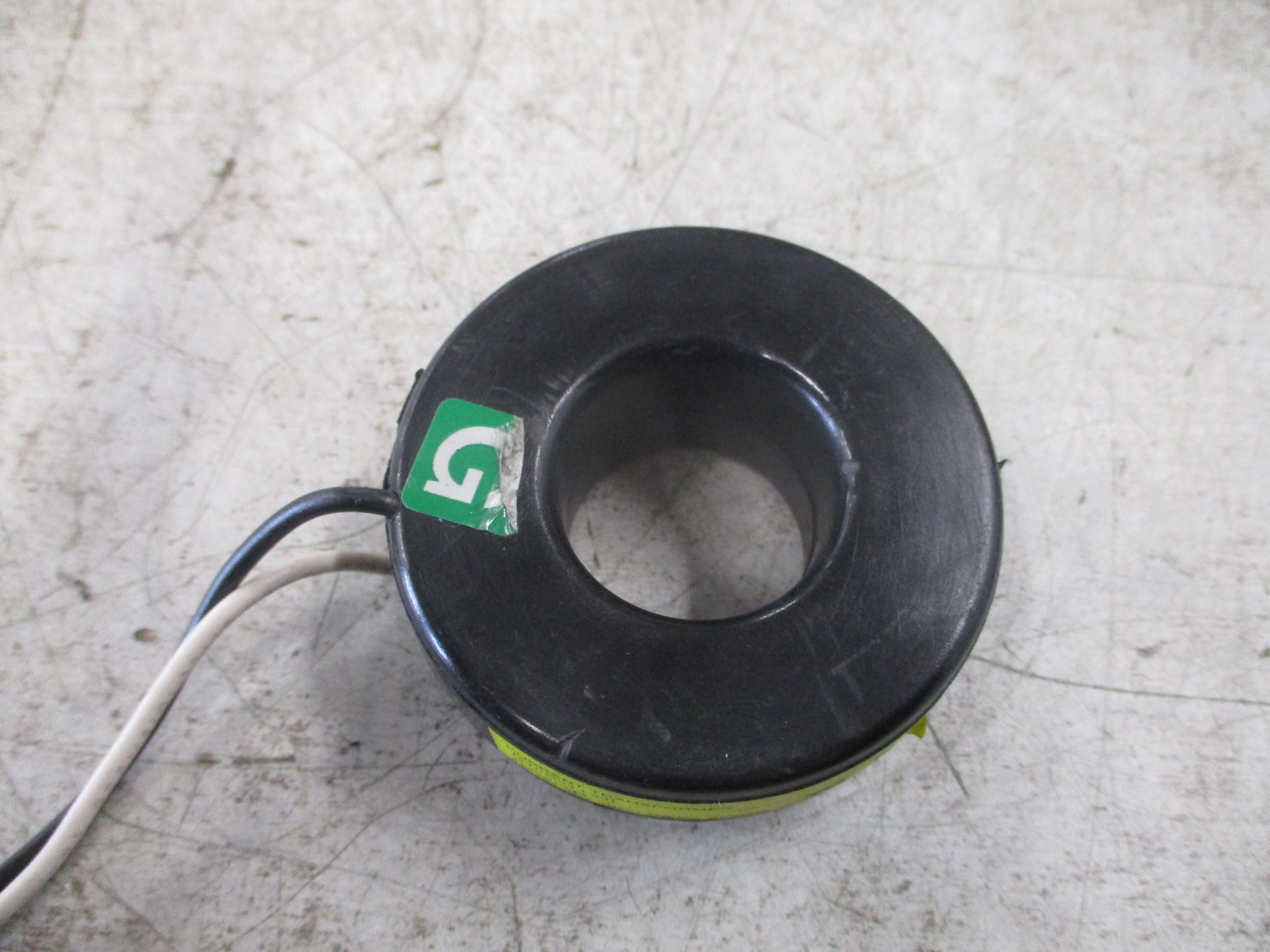 WICC Current Transformer MW0904-L24 Ratio 100:0.1A 600V 50-400Hz 10kV BIL Used