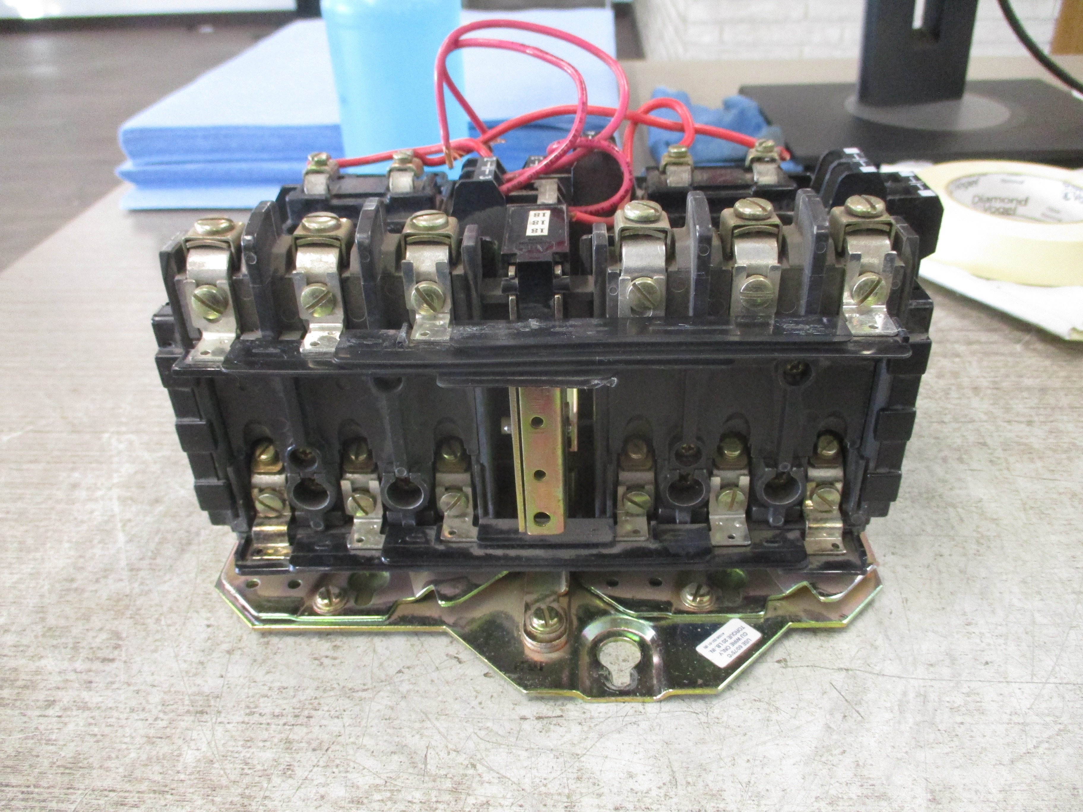 Allen-Bradley Size 0 Reversing Contactor 505-AOD-23 Ser. C 115-120V Coil 18A