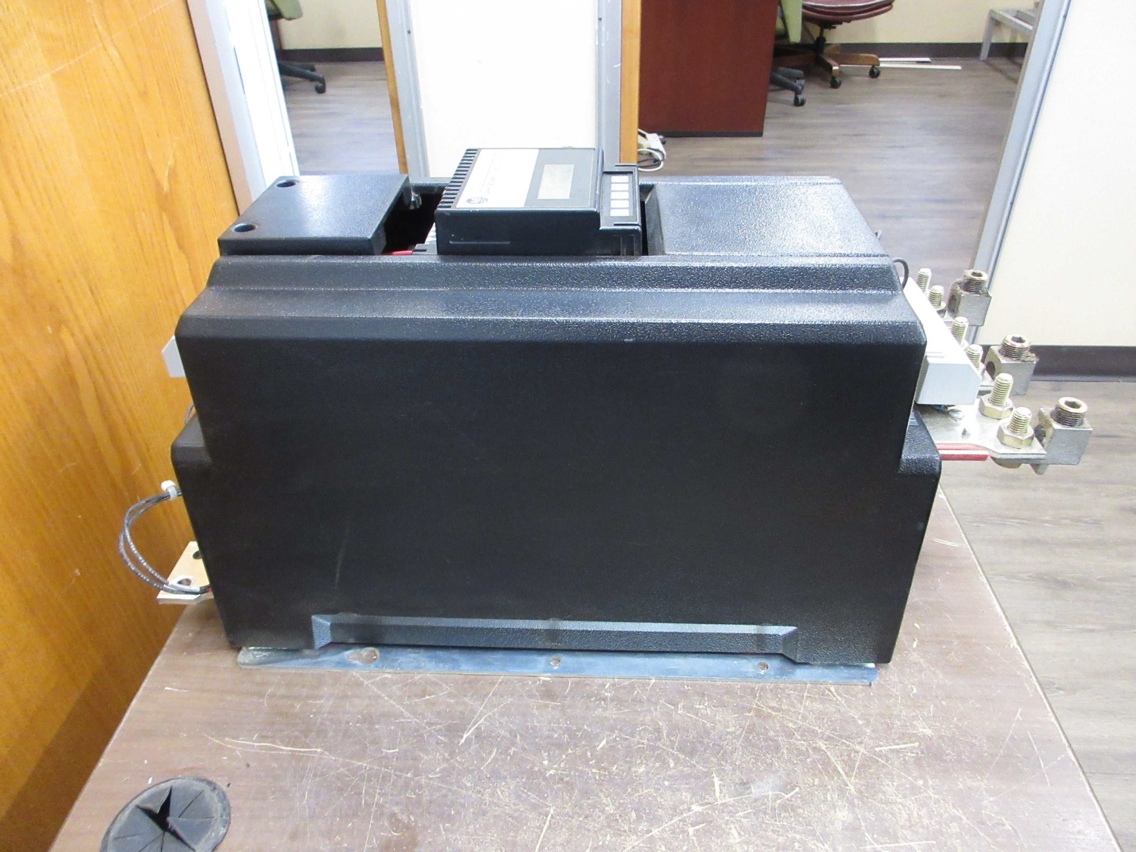 Allen-Bradley SMC Dialog Plus Soft Start 150-B180NBD Ser. A 208-480V 47-63Hz