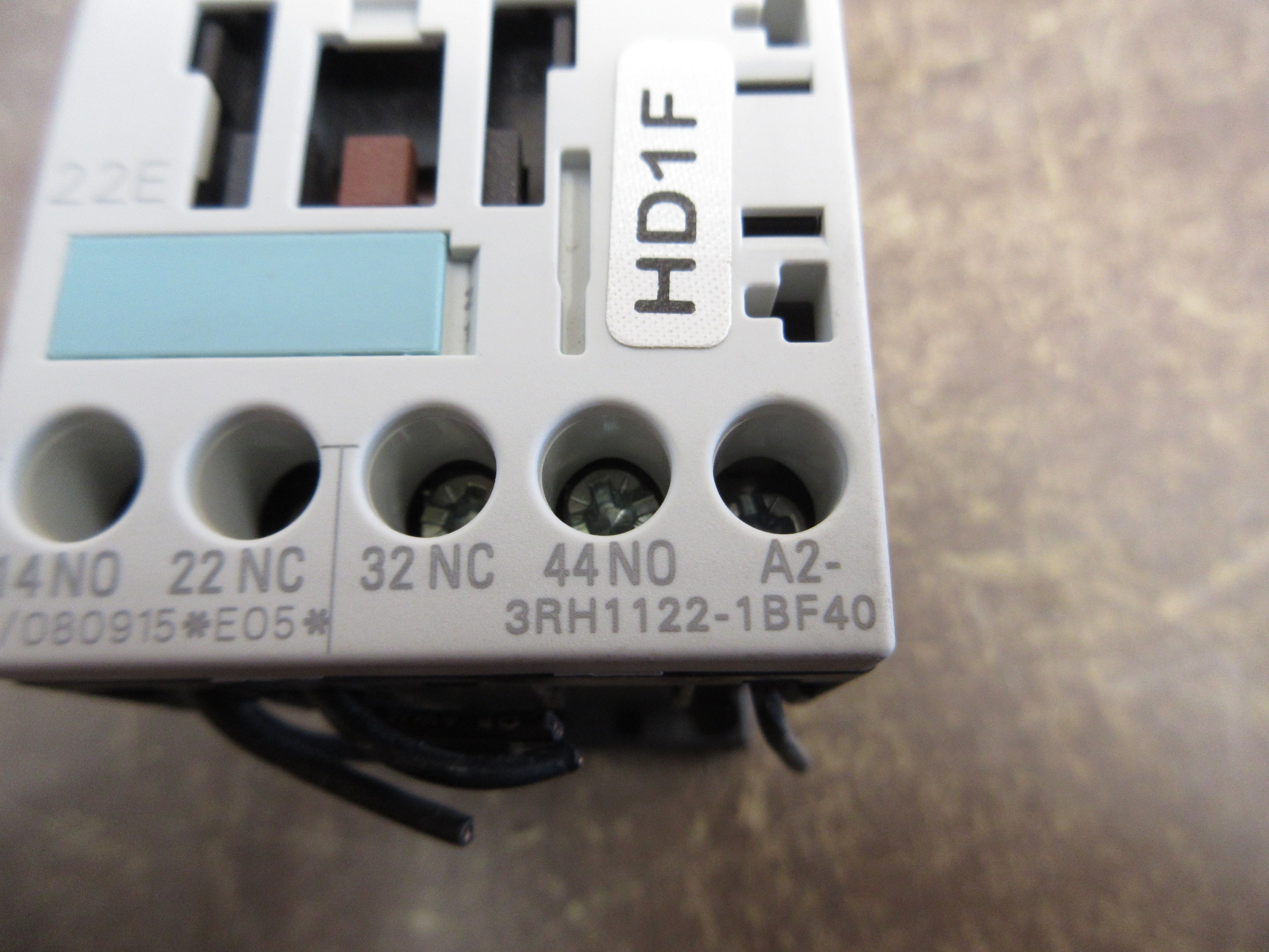Siemens Sirius Contactor 3RH1122-1BF40 110VDC Coil Used