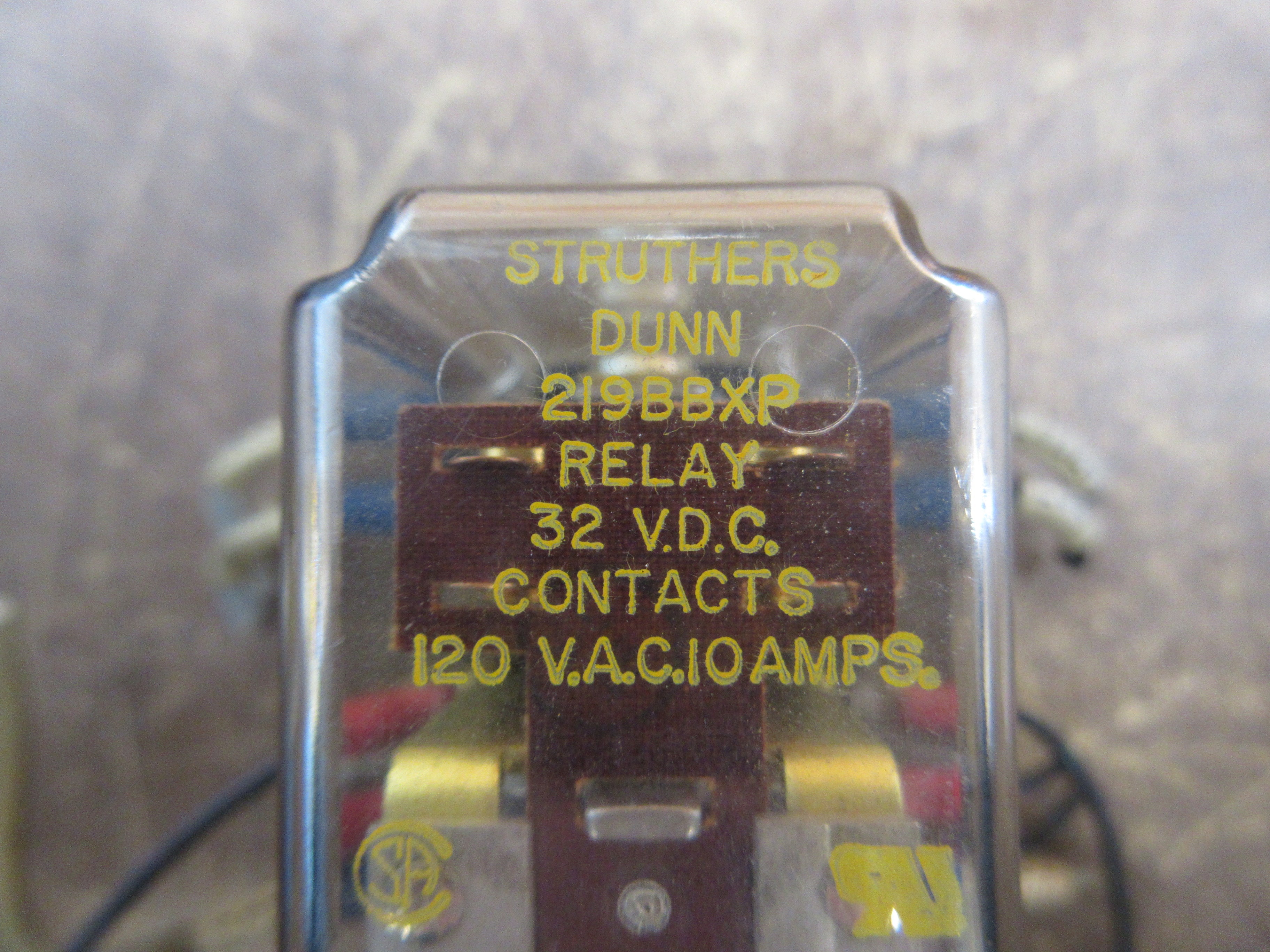 Struthers Dunn Relay 219BBXP 32VDC Coil w/ Base Used
