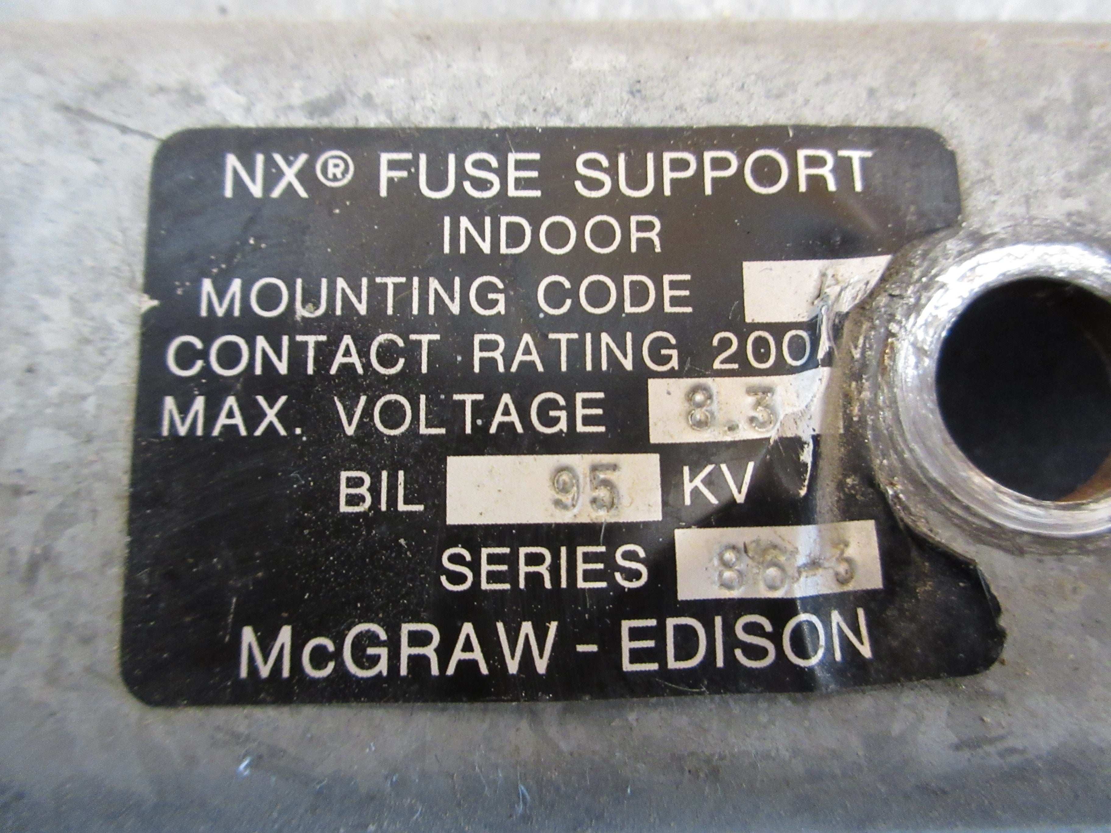 McGraw-Edison NX Fuse Support 86-3 8.3kV 200A Used