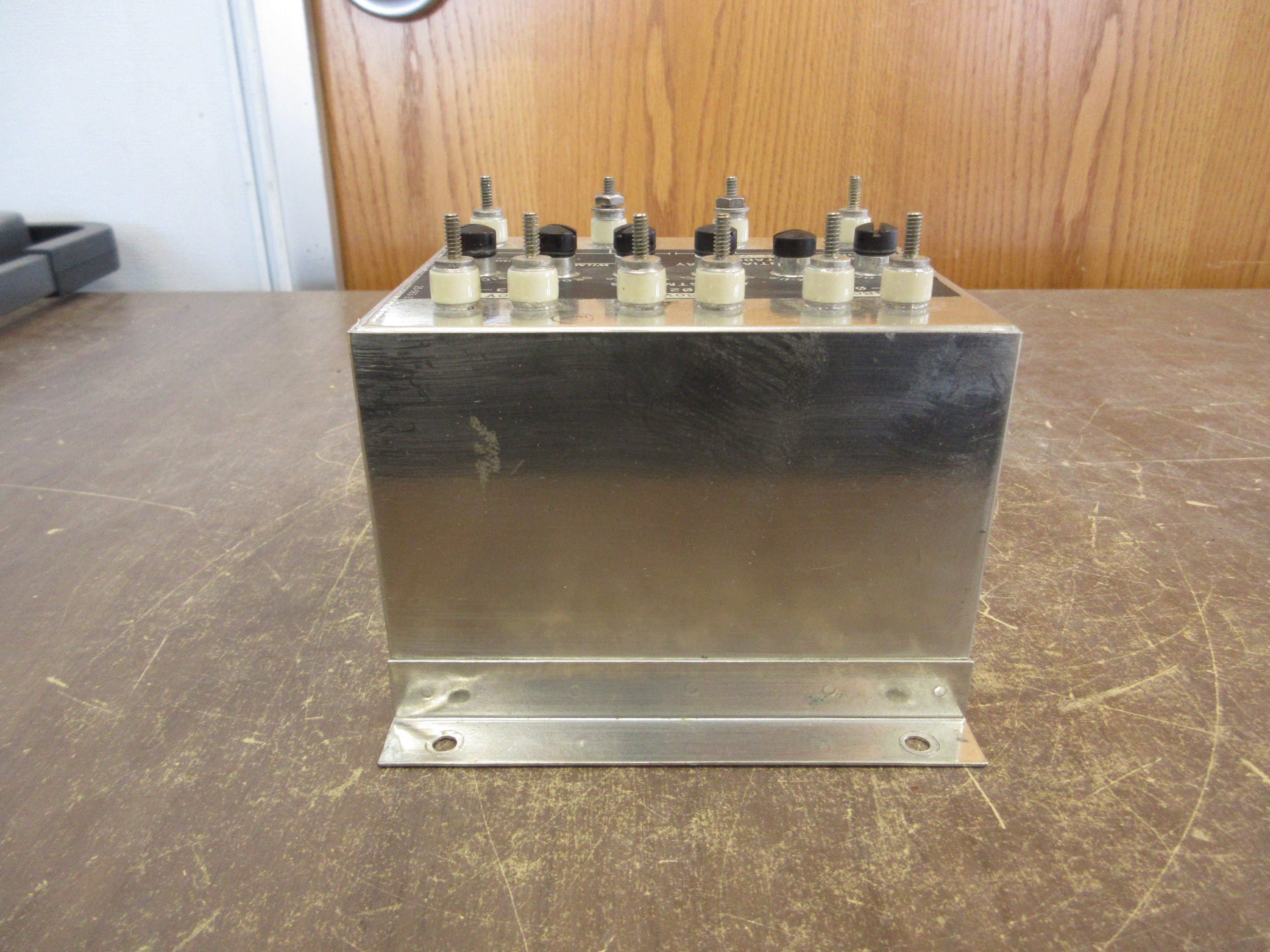 Wilmar Close Differential Relay D101-7X 480V 3Ph Adjustable Used