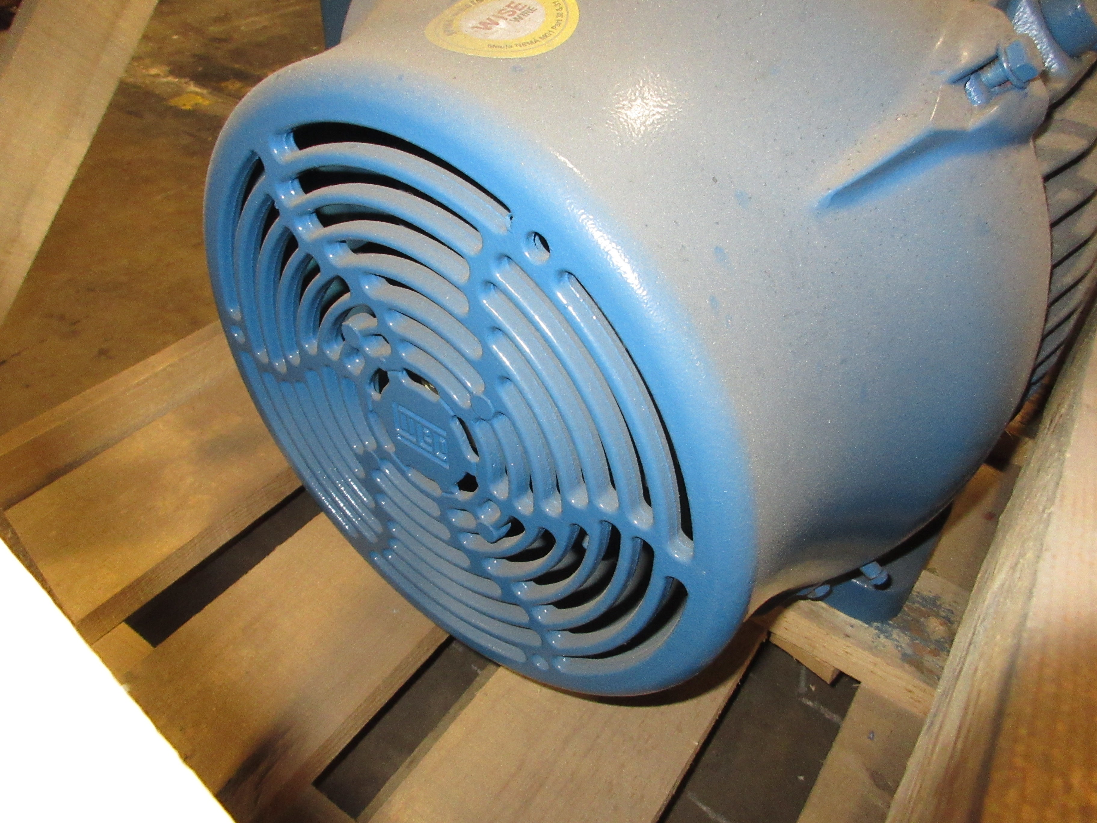 WEG Motor T07518ST3QIE365T-W22 75HP 1800RPM 460V 84.1A 3Ph 60Hz New Surplus