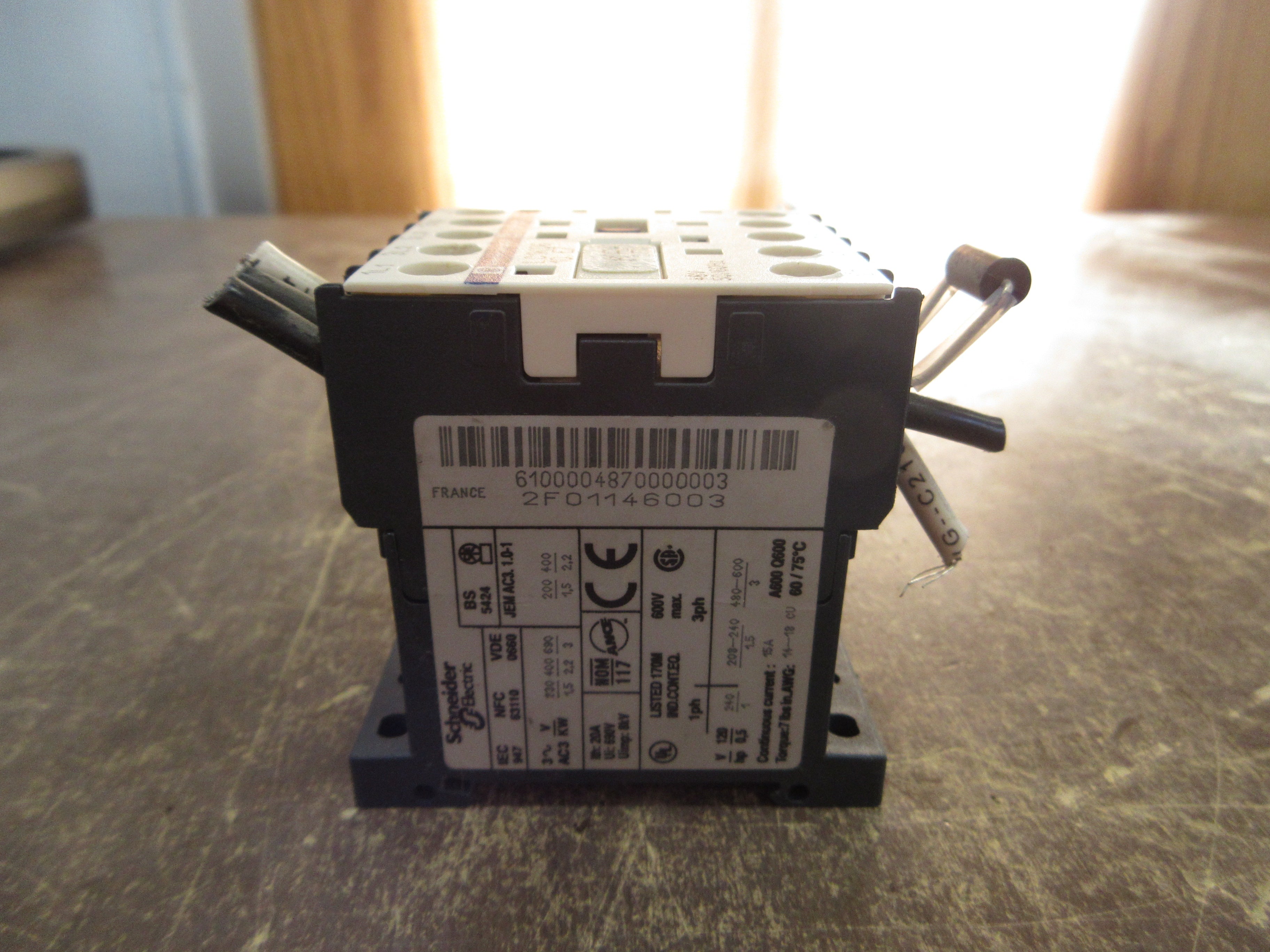 Square D Contactor LC1K06 10 E7 48V Coil Used