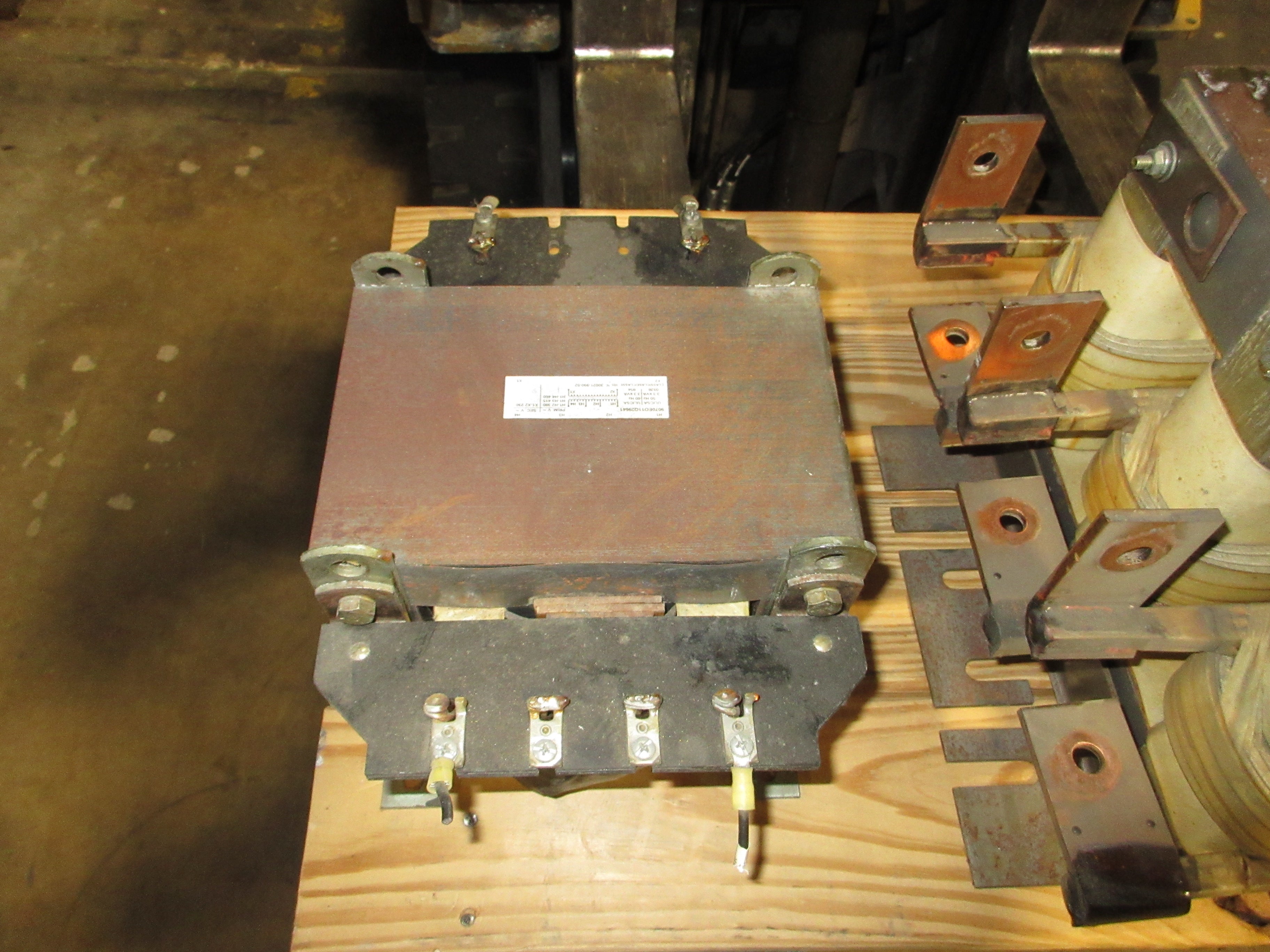 Square D Transformer 9070EO11Q29641 3.3kVA Pri: 380/415/460V Sec: 230V Used