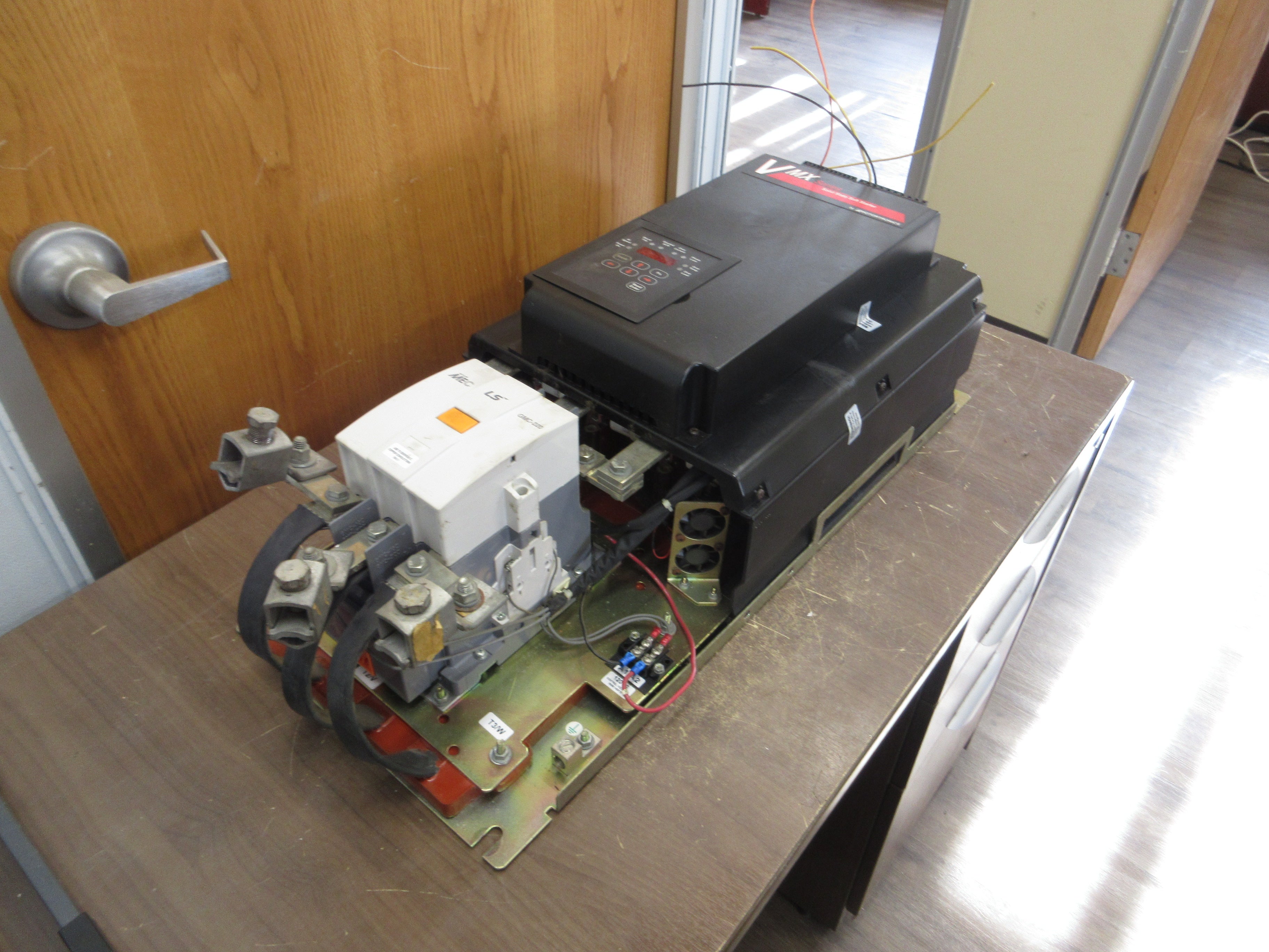 Motortronics VMX Series Soft Start VMX-275-BP 250HP 208-600V Used
