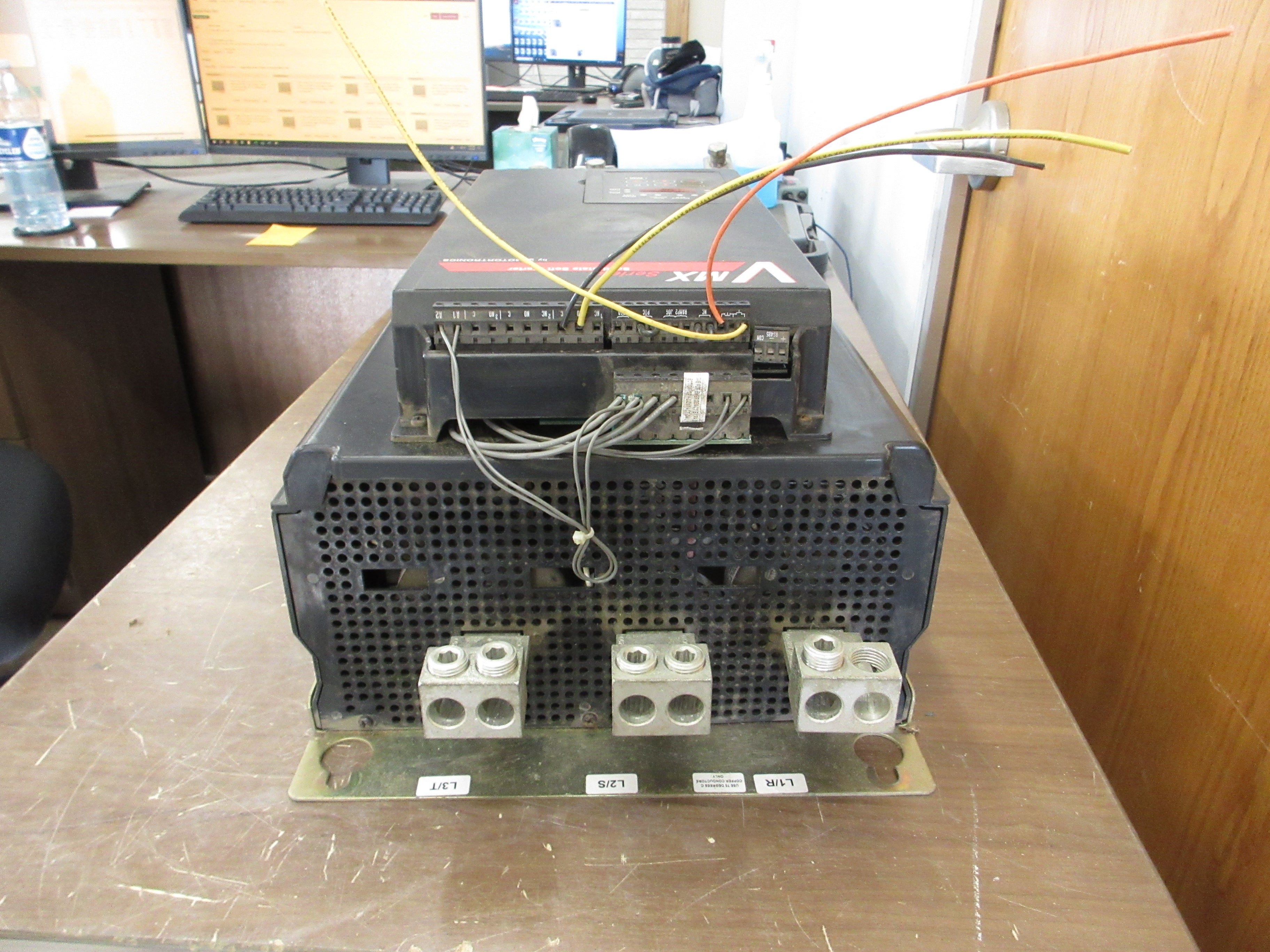 Motortronics VMX Series Soft Start VMX-275-BP 250HP 208-600V Used
