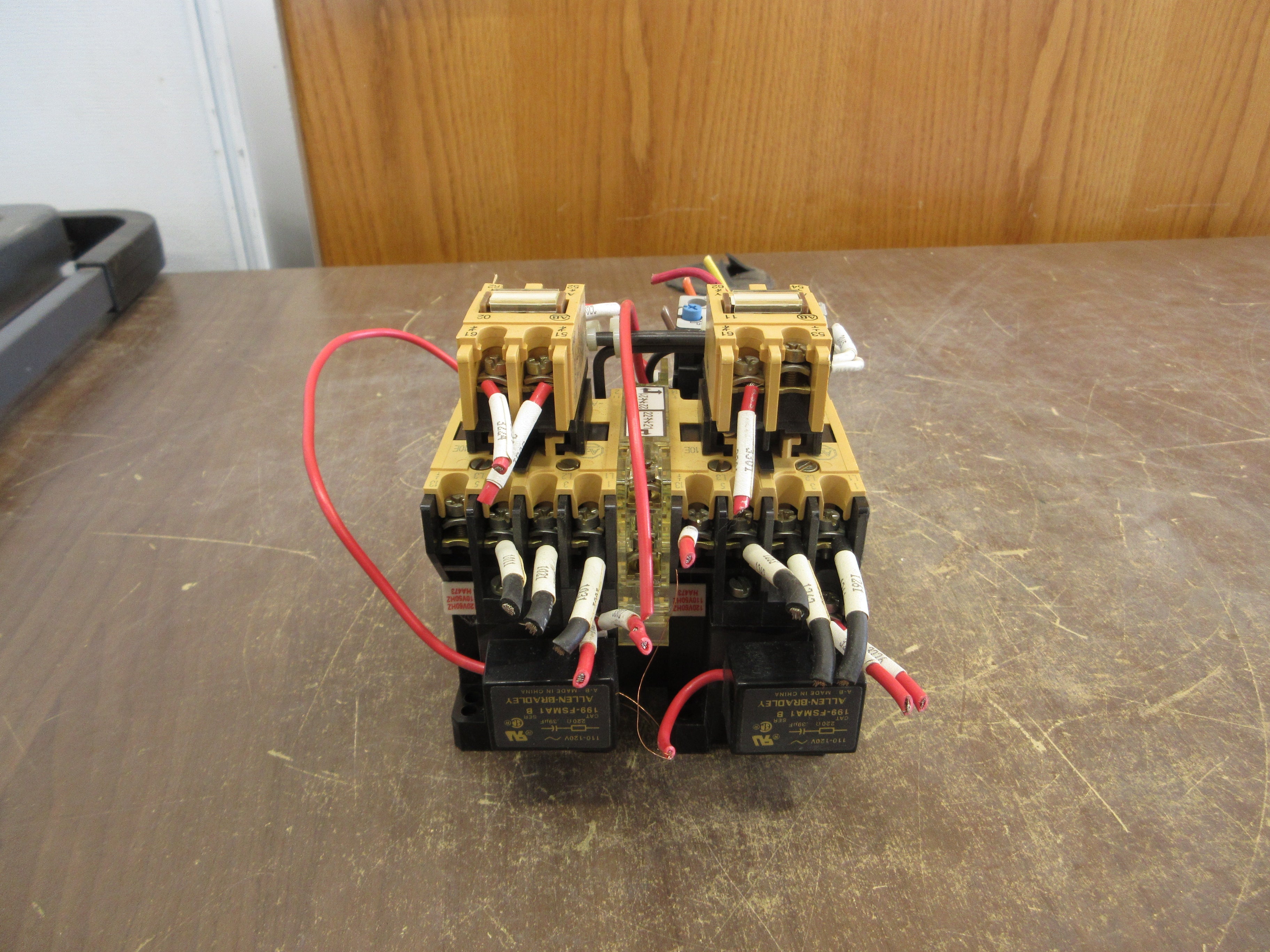 Allen-Bradley Reversing Starter 100-A09ND3 / 193-A2F1 120V Coil Trip: 3.7-12A