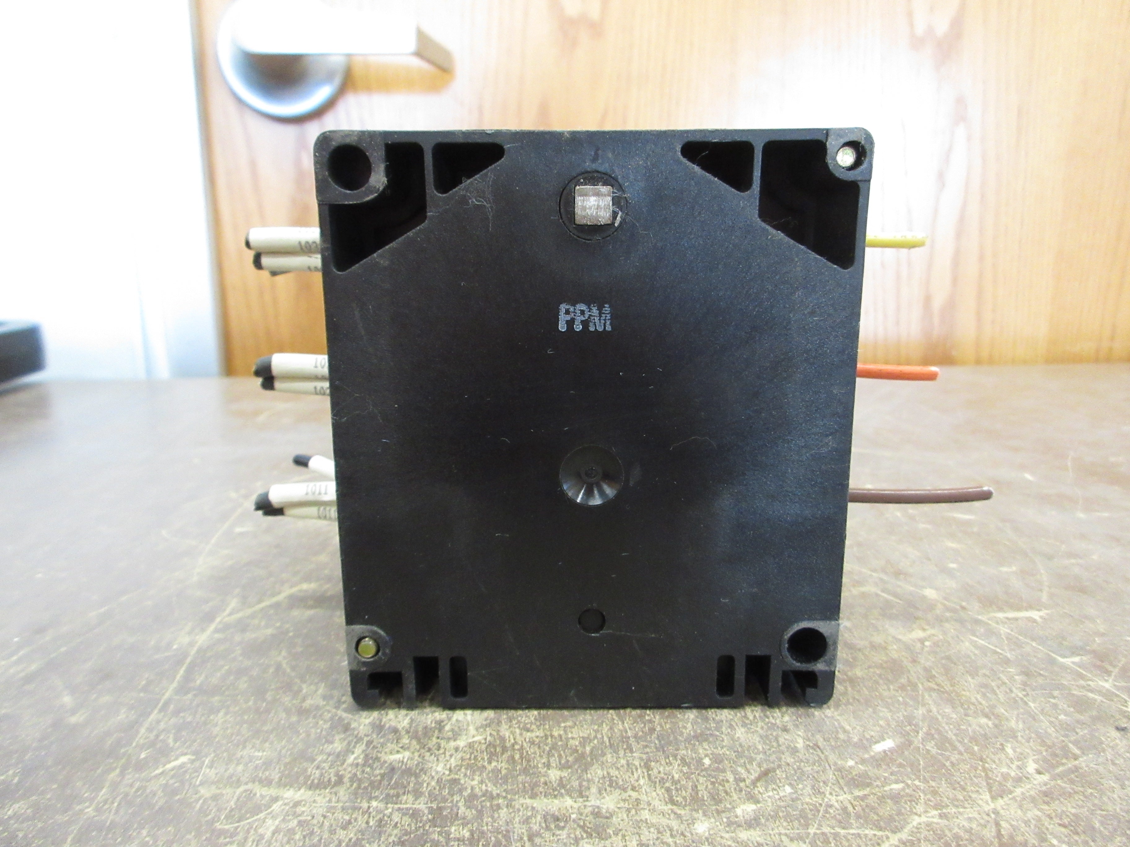 Allen-Bradley Fusible Disconnect Switch 194R-NJ030P3 Ser. B 30A 600V 3P Used