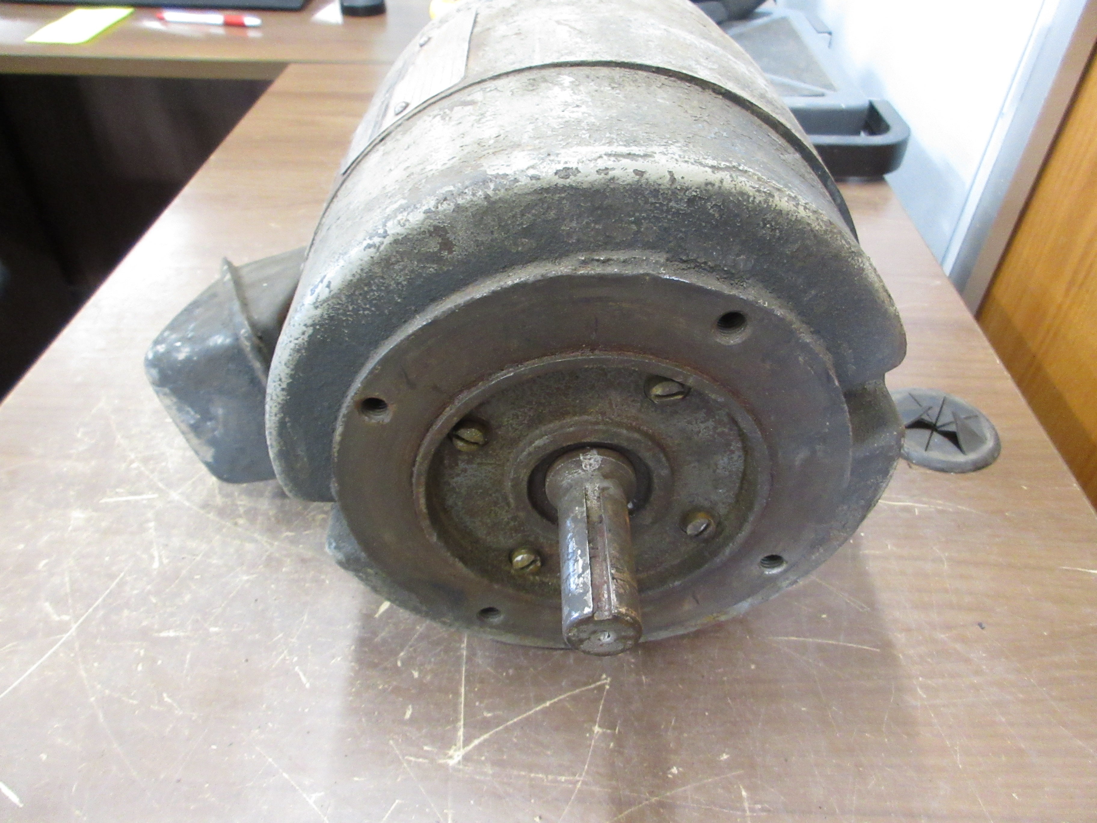 GE Induction Motor 5K182HG367 1HP 1800RPM 208-220/440V 3.2/1.6A 60Hz Used