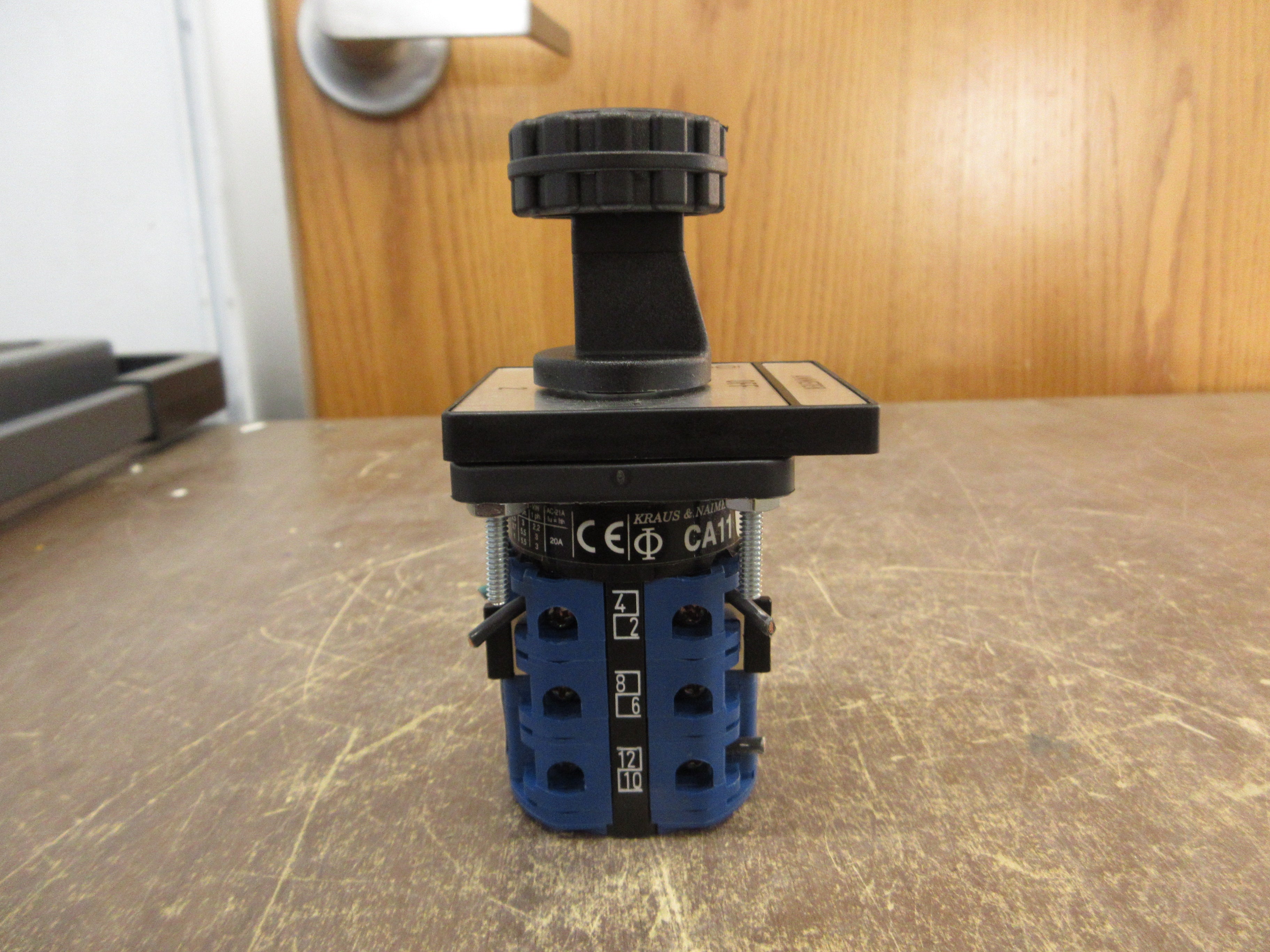 Kraus & Naimer CA11 Ammeter Rotary Switch A048 20A 600V Used