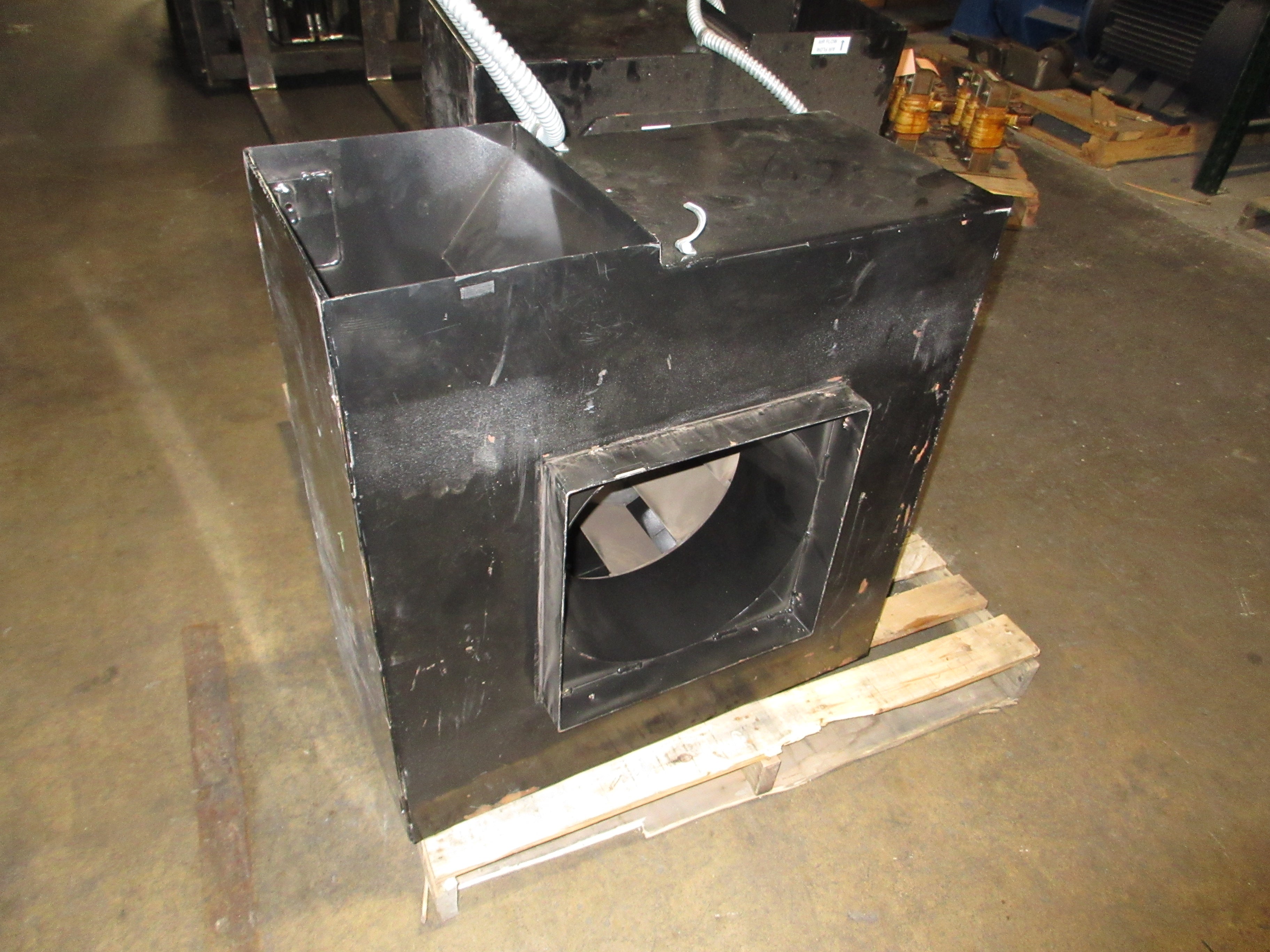 Daltec Blower 471046 CCW TH Arr. 4V 5HP 230/460V 1740RPM 5HP Used