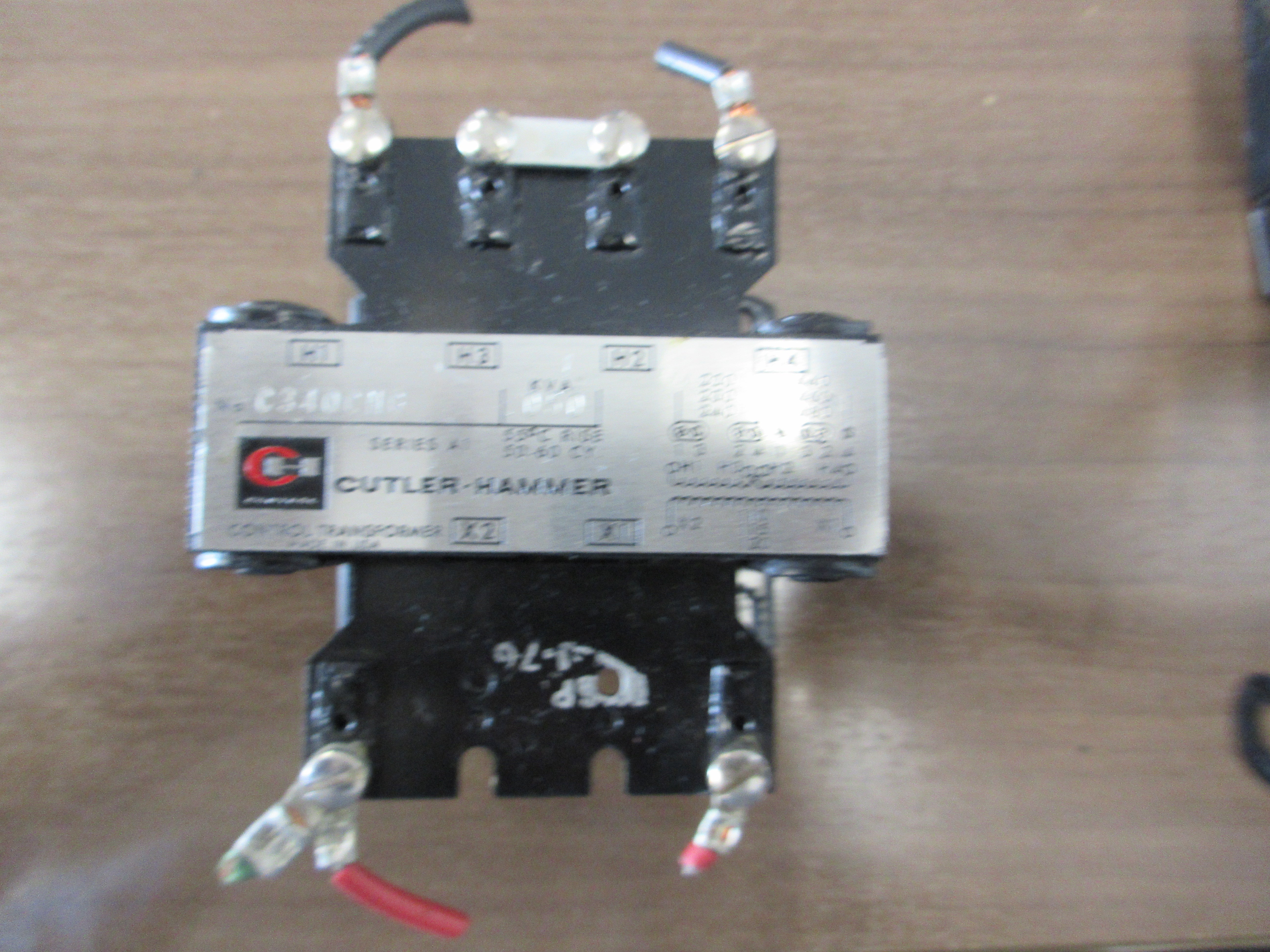 Cutter-Hammer Transformer C340CNG 0.050KVA Ser. A1 Pri: 240/480V Sec: 120V Used