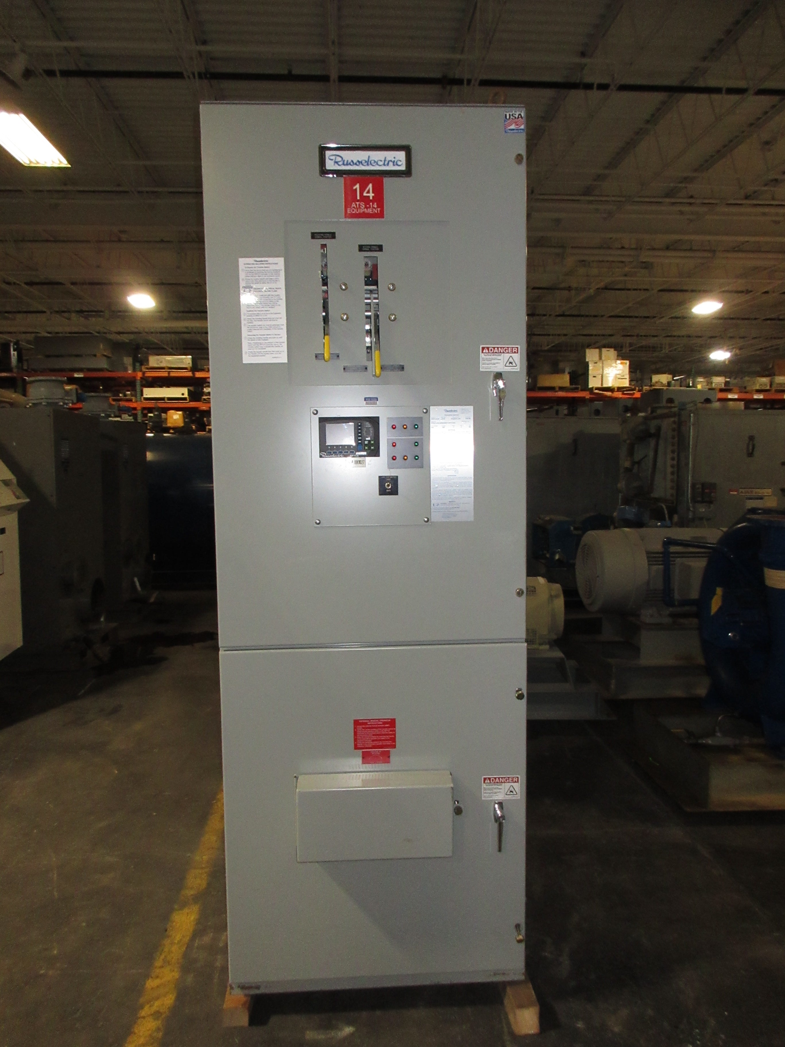 Russelectric Automatic Transfer Switch w/ Bypass RTS03-ABLB6003BMF1-RPTCS05 Used