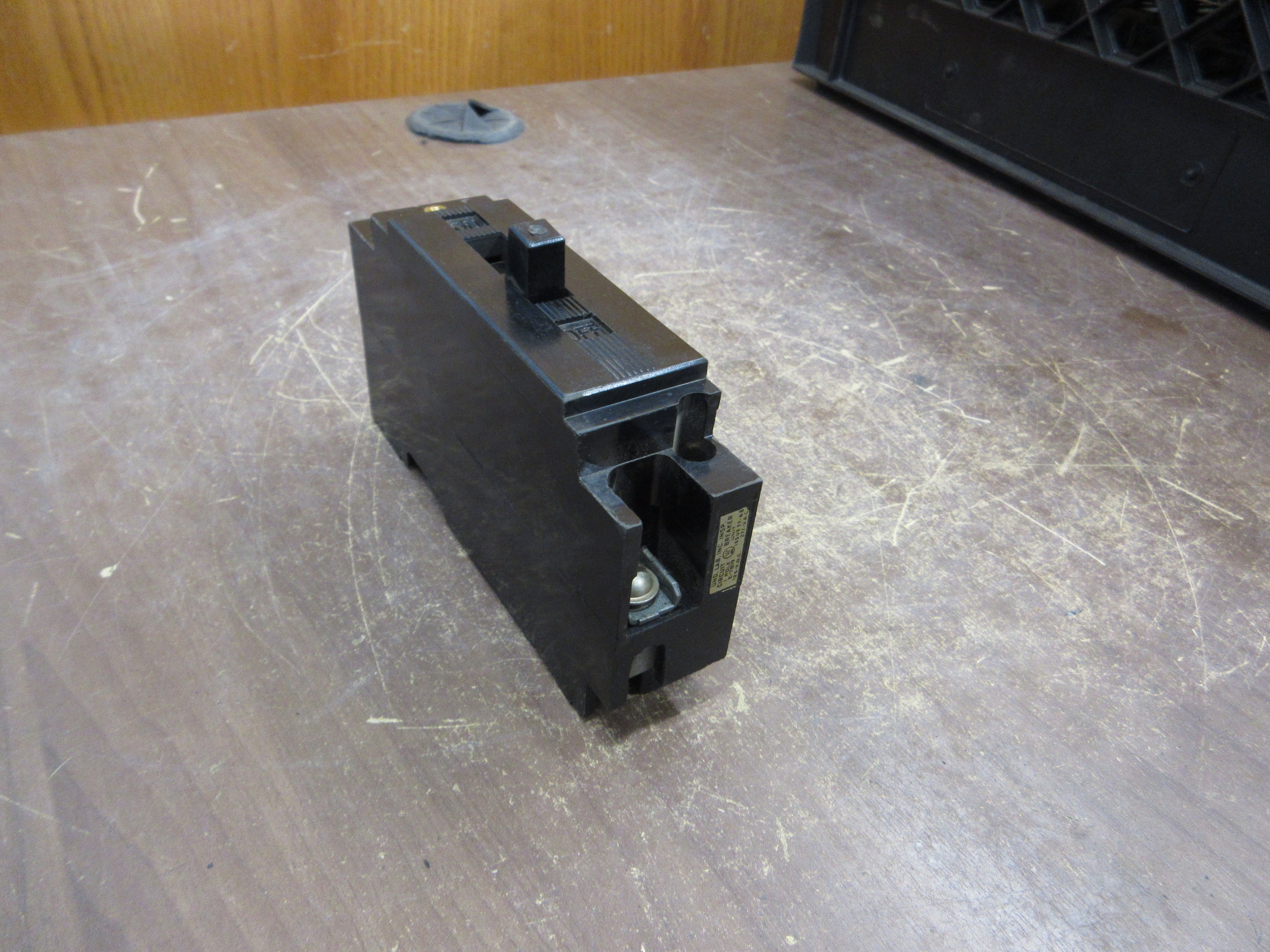 Westinghouse Circuit Breaker E1020-B 20A 277V 1P Used
