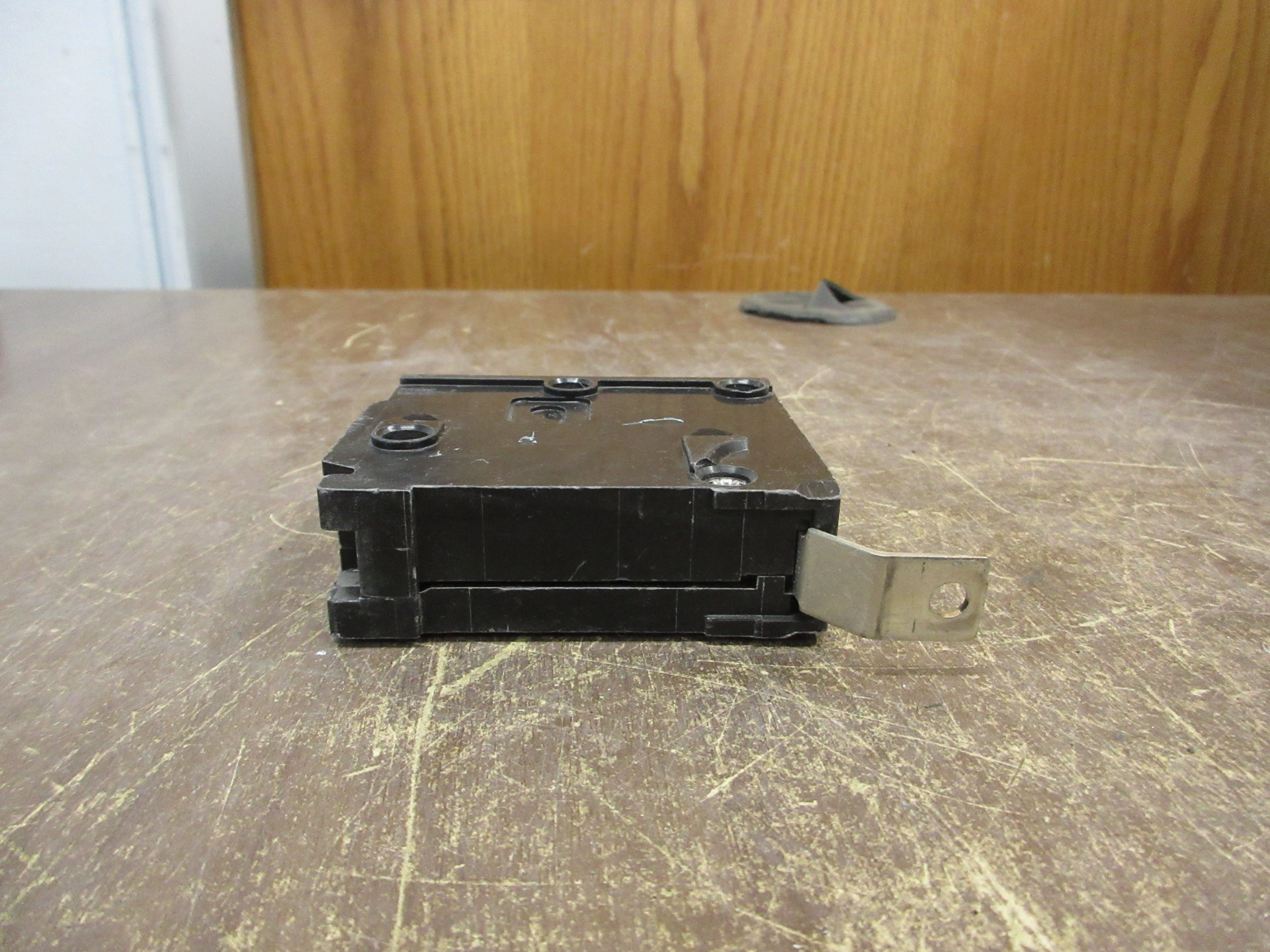 Siemens Type BL Circuit Breaker B120 120/240V 20A 1P *Lot of 4* Used