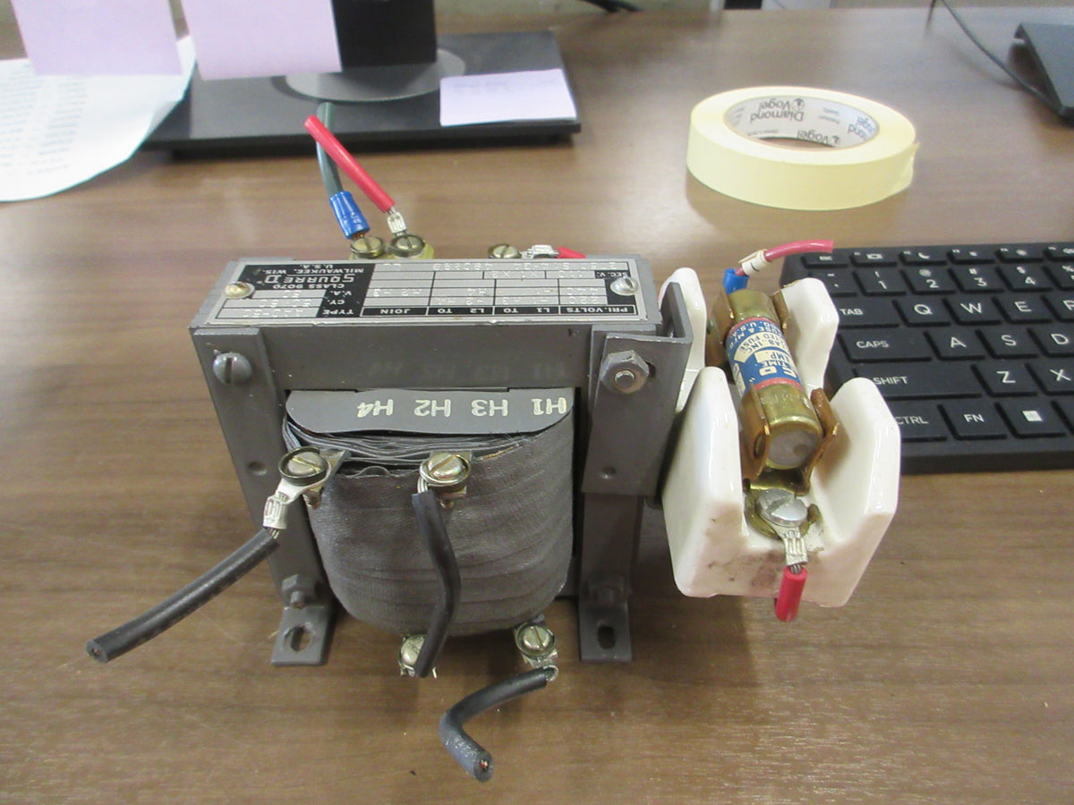 Square D Transformer 9070 AA0-50 50V.A Pri: 220/44V Sec: 110V 50-60Hz Used