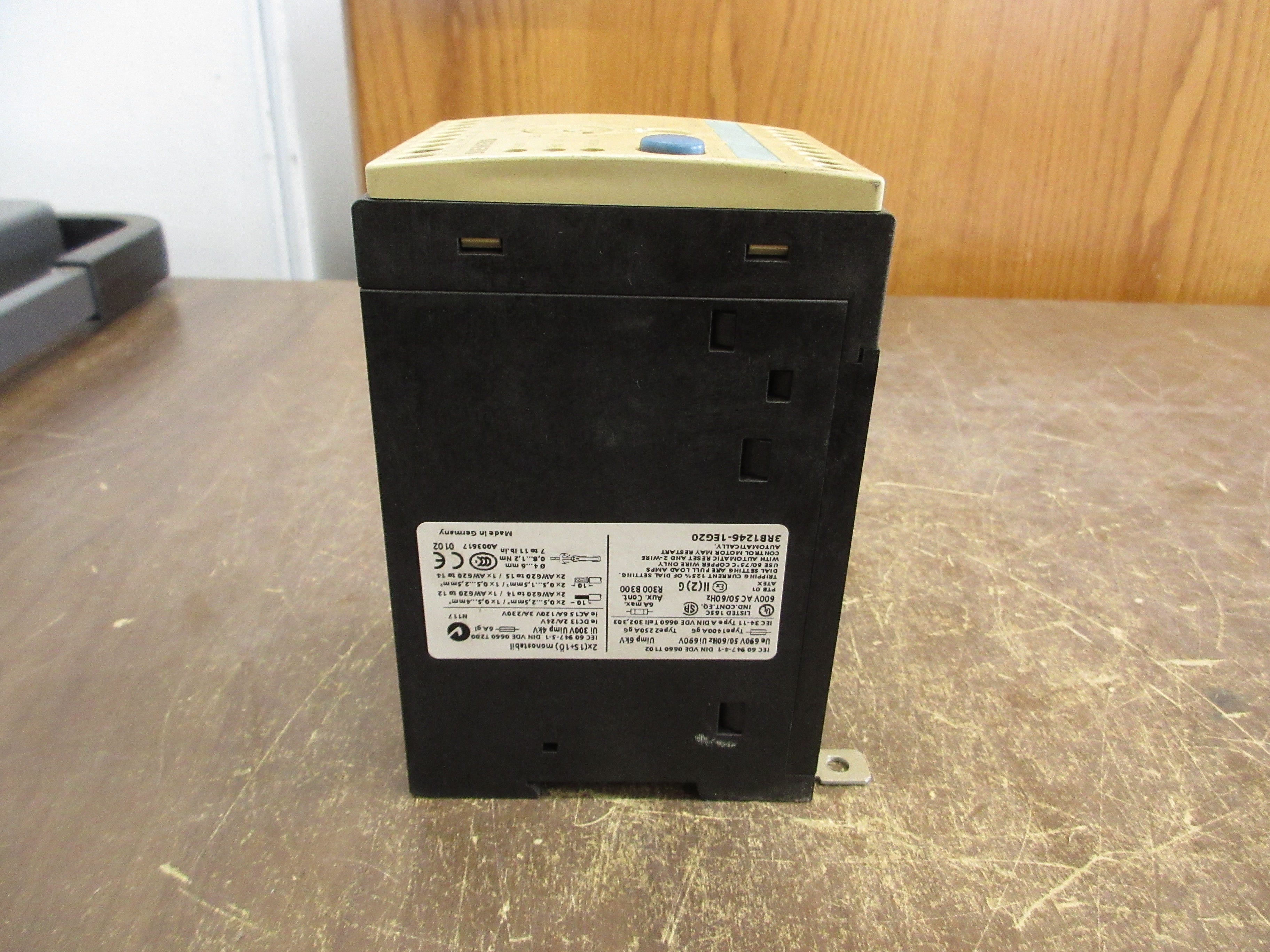 Siemens Solid State Overload 3RB1246-1EG20 Trip: 25-100A Used