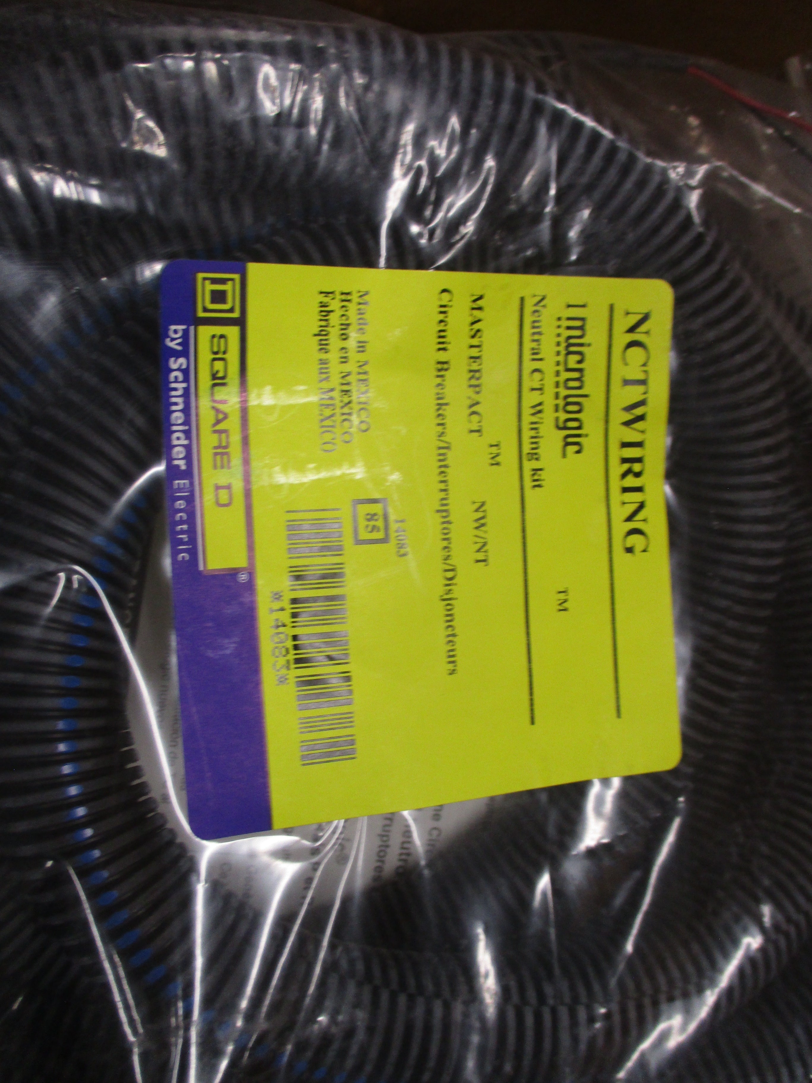 Schneider Electric Masterpact/PowerPact Neutral Current Transformer S48182 3000A New Surplus
