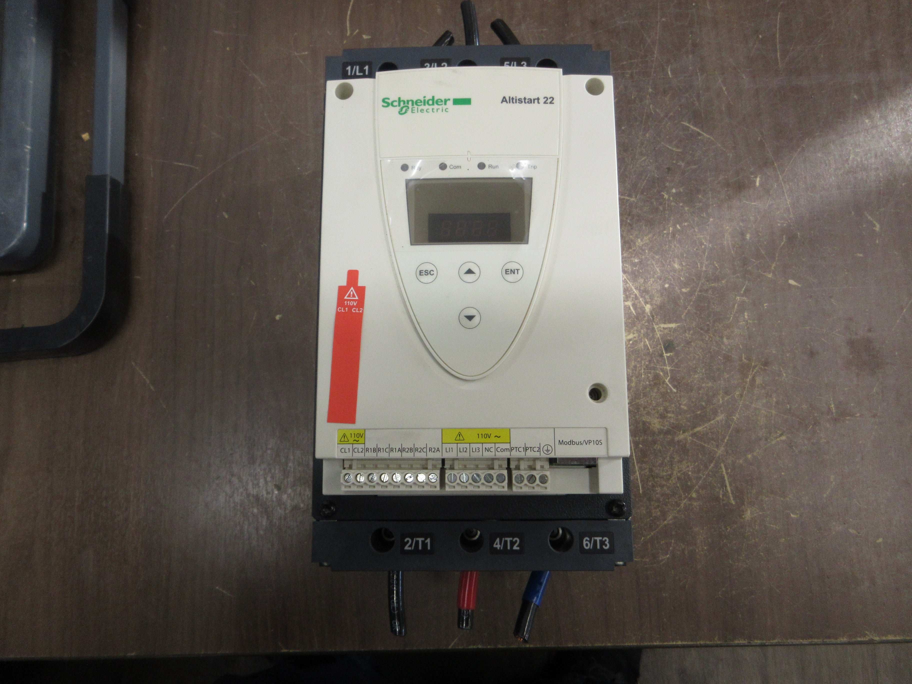 Schneider Electric Altistart 22 Soft Start ATS22D75S6U 20-60HP 208-600V 3Ph Used