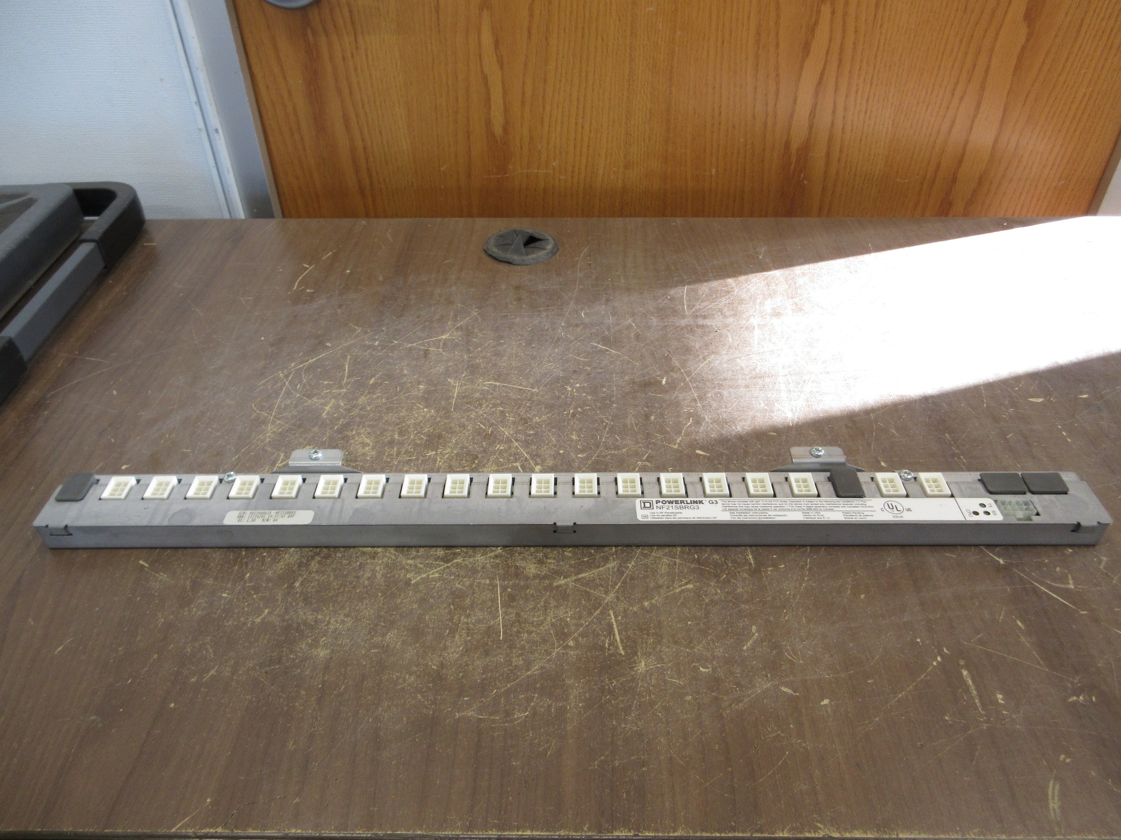 Square D Powerlink G3 Control Bus NF21SBRG3 Used