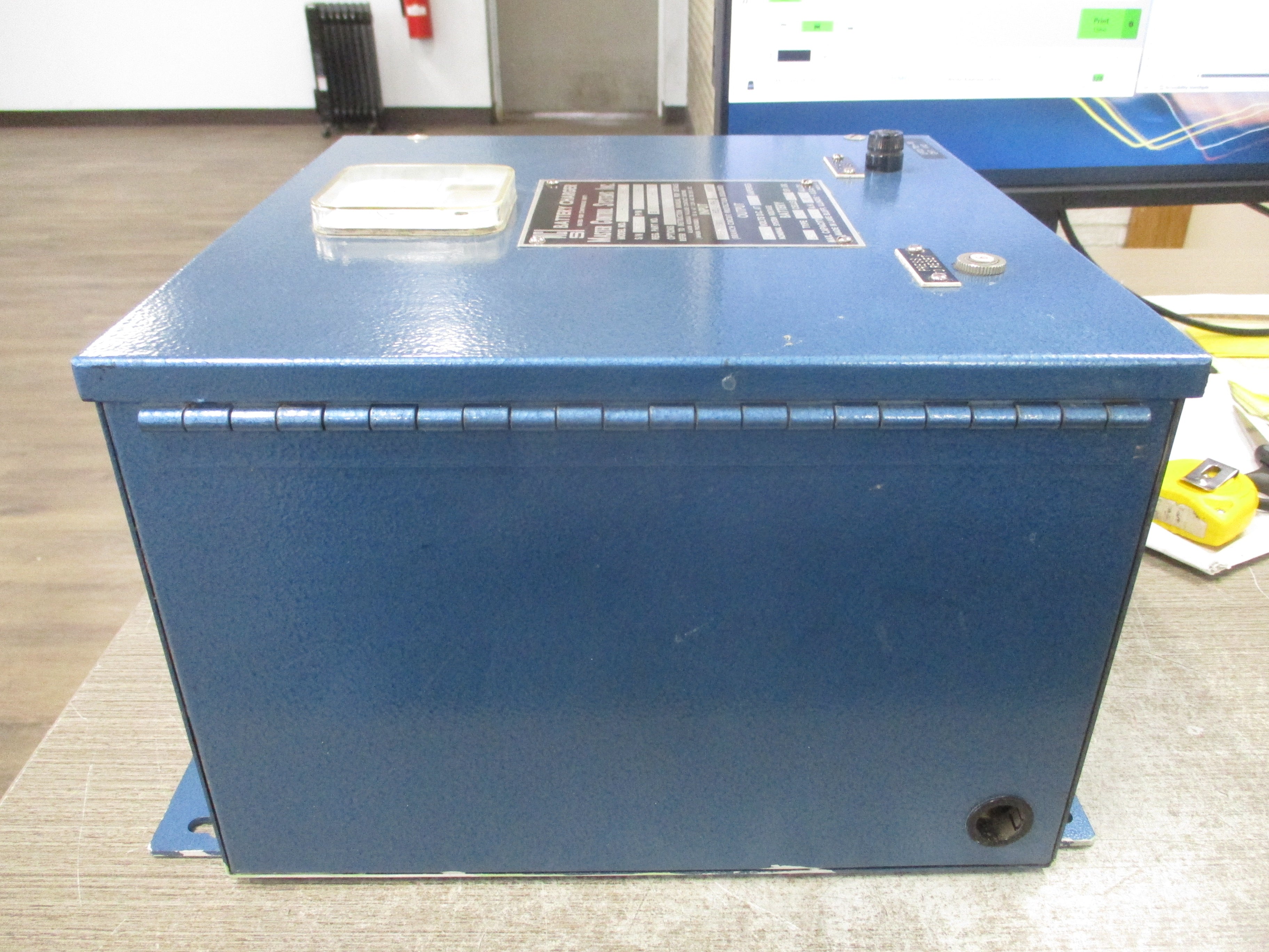 MCS Battery Charger 607 912-1 Model #: MBC 9X-24V-10A-L6A 230AH