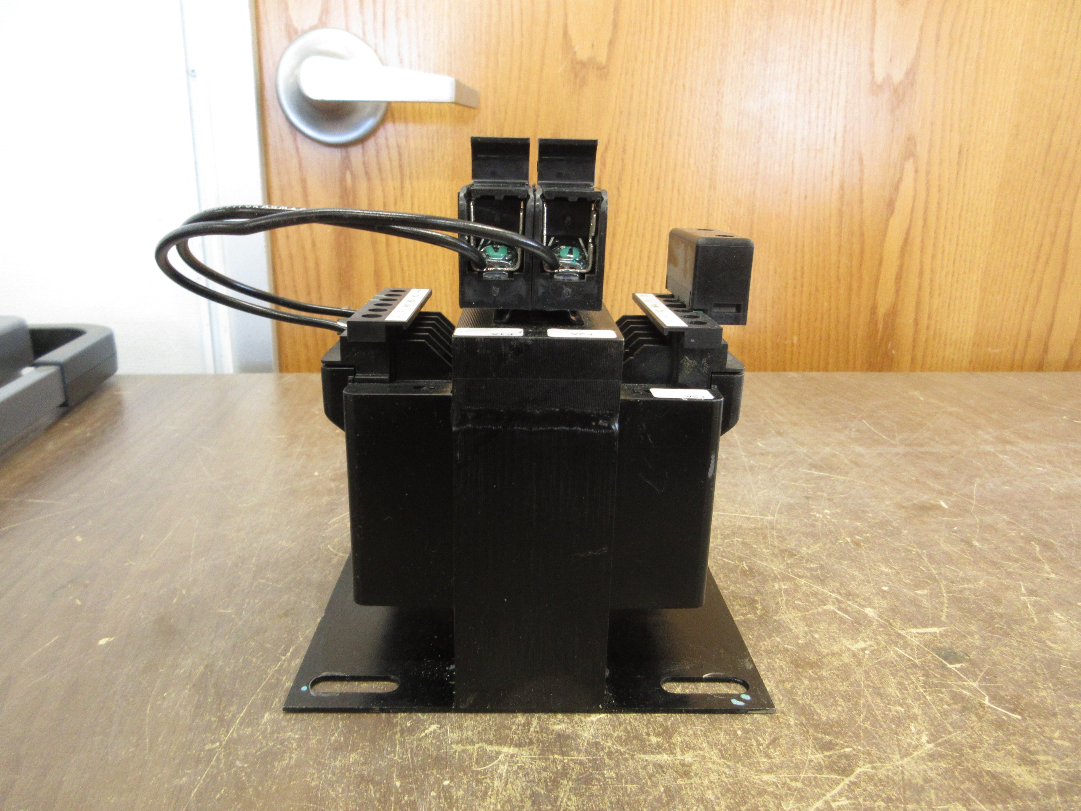 Siemens MT0500A Control Transformer A6X30133569 Ser. B 500VA Pri: 240/480V Used