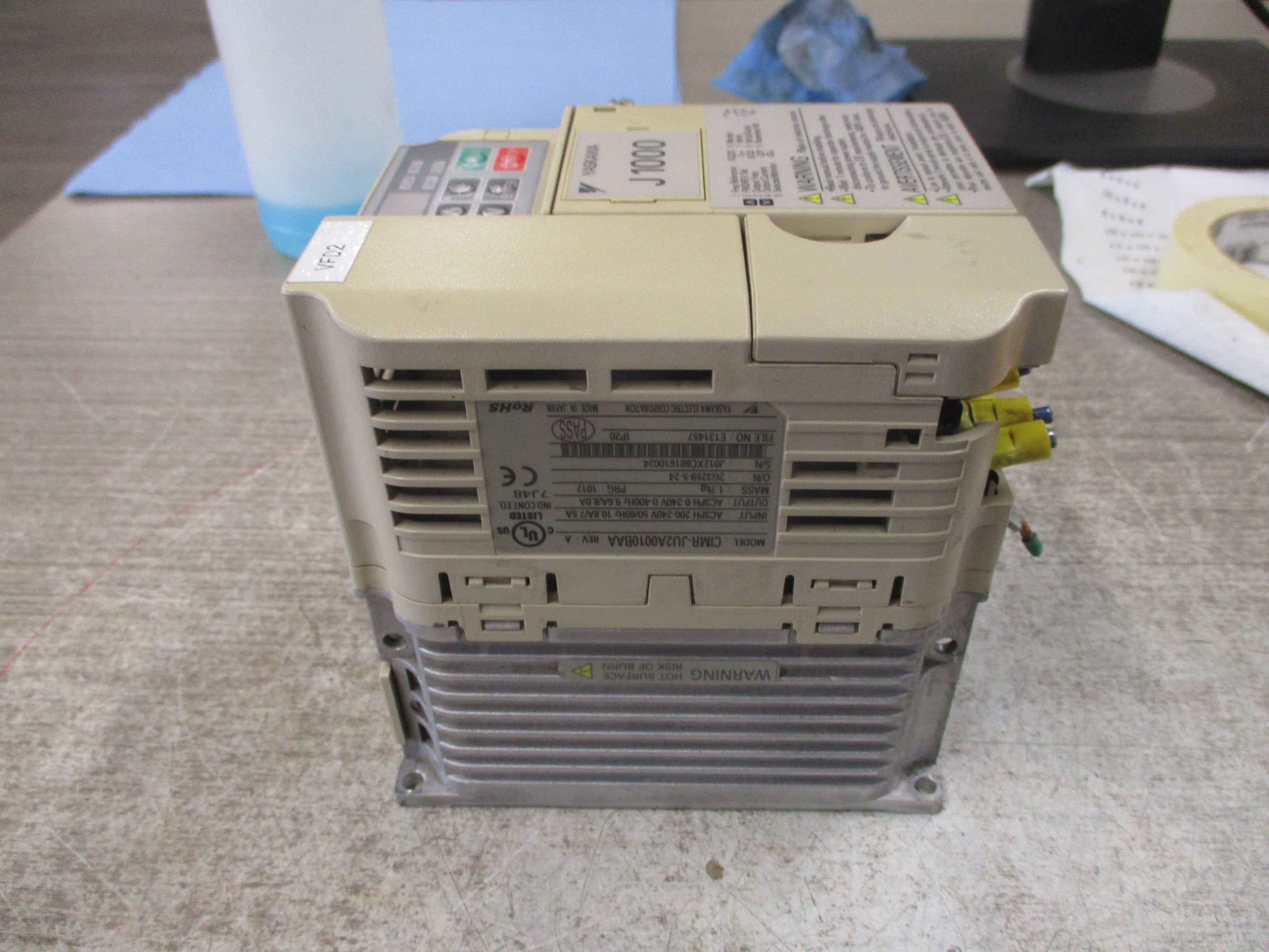 Yaskawa J1000 AC Drive CIMR-JU2A0010BAA 2HP 3Ph Input: AC3PH 200-240V 50/60HZ
