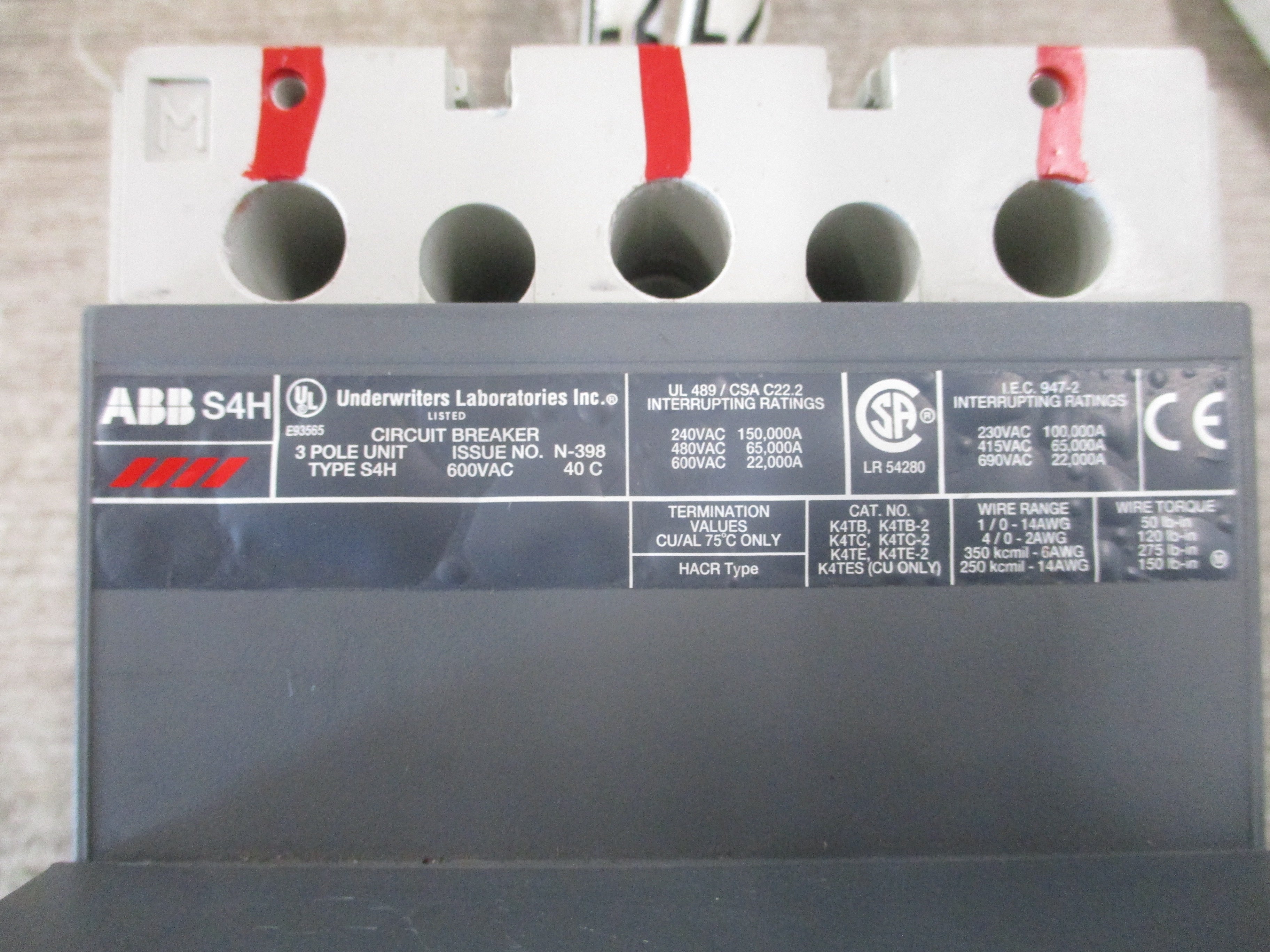 ABB SACE S4H Breaker Disconnect S4H-PR211 250A Trip 3P 600V w/ Aux Switch