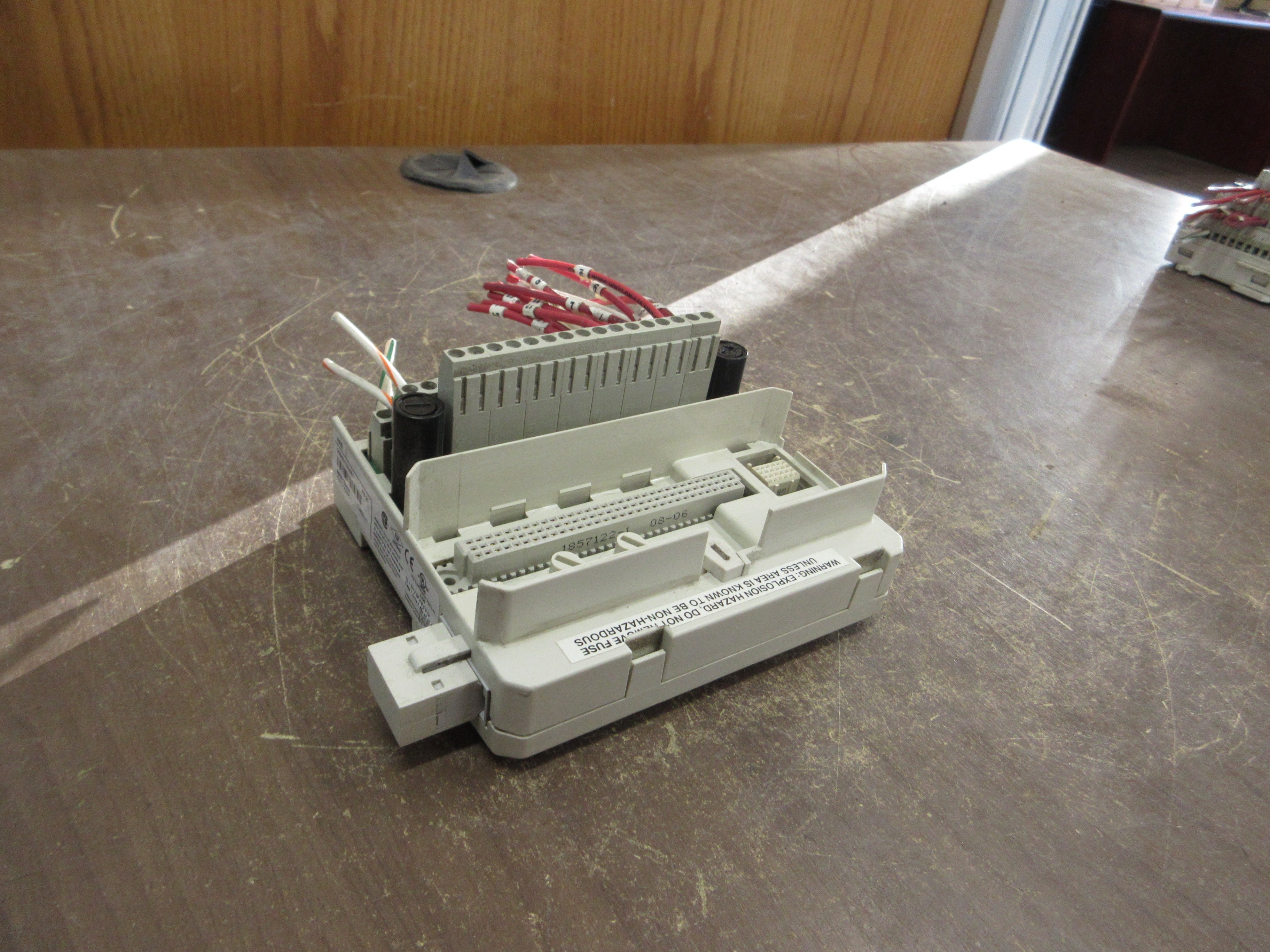 ABB TU830V1 Termination Unit Base 3BSE013234R1 PR:H 3BSE 008 538R1 Passive Unit