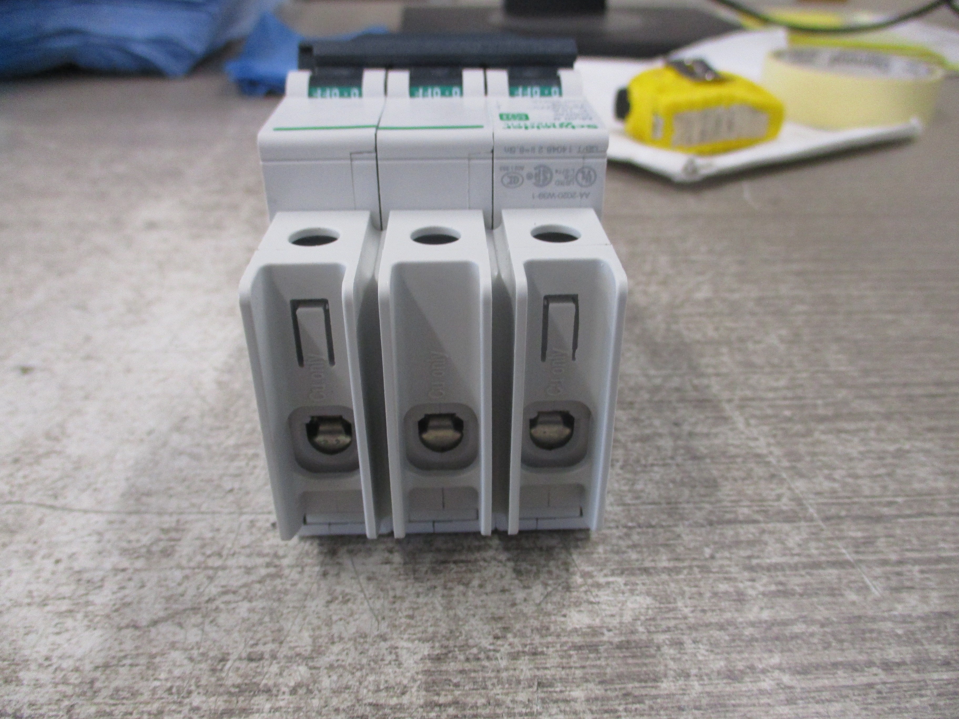 Schneider Electric Multi 9 Circuit Breaker M9F42315 15A 480Y/277V 3P Used