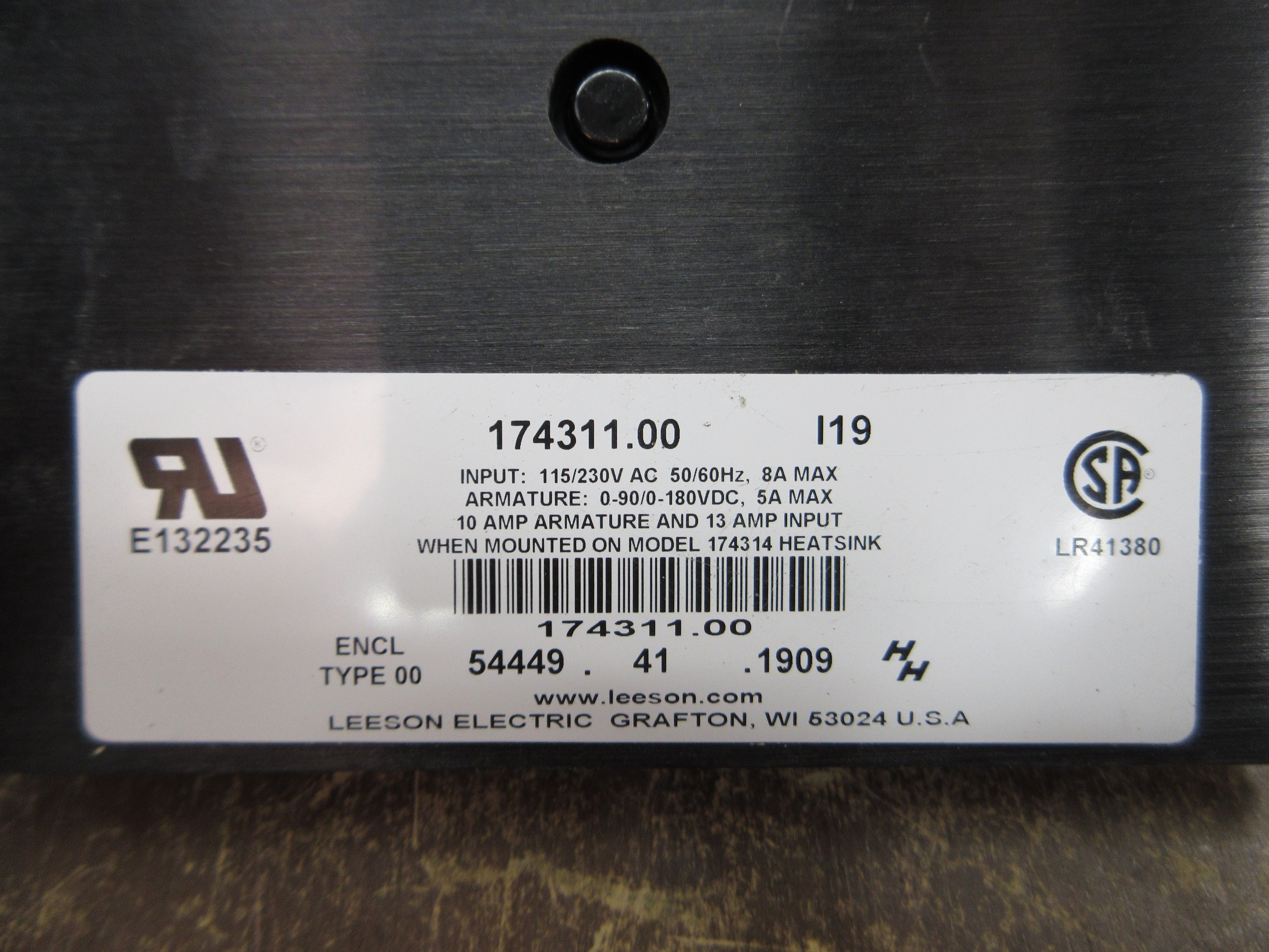 Leeson DC SCR Controller 174311.00 Input: 115/230VAC 50/60Hz 8A Max Armature: 0-90/0-180VDC 5A Max Used