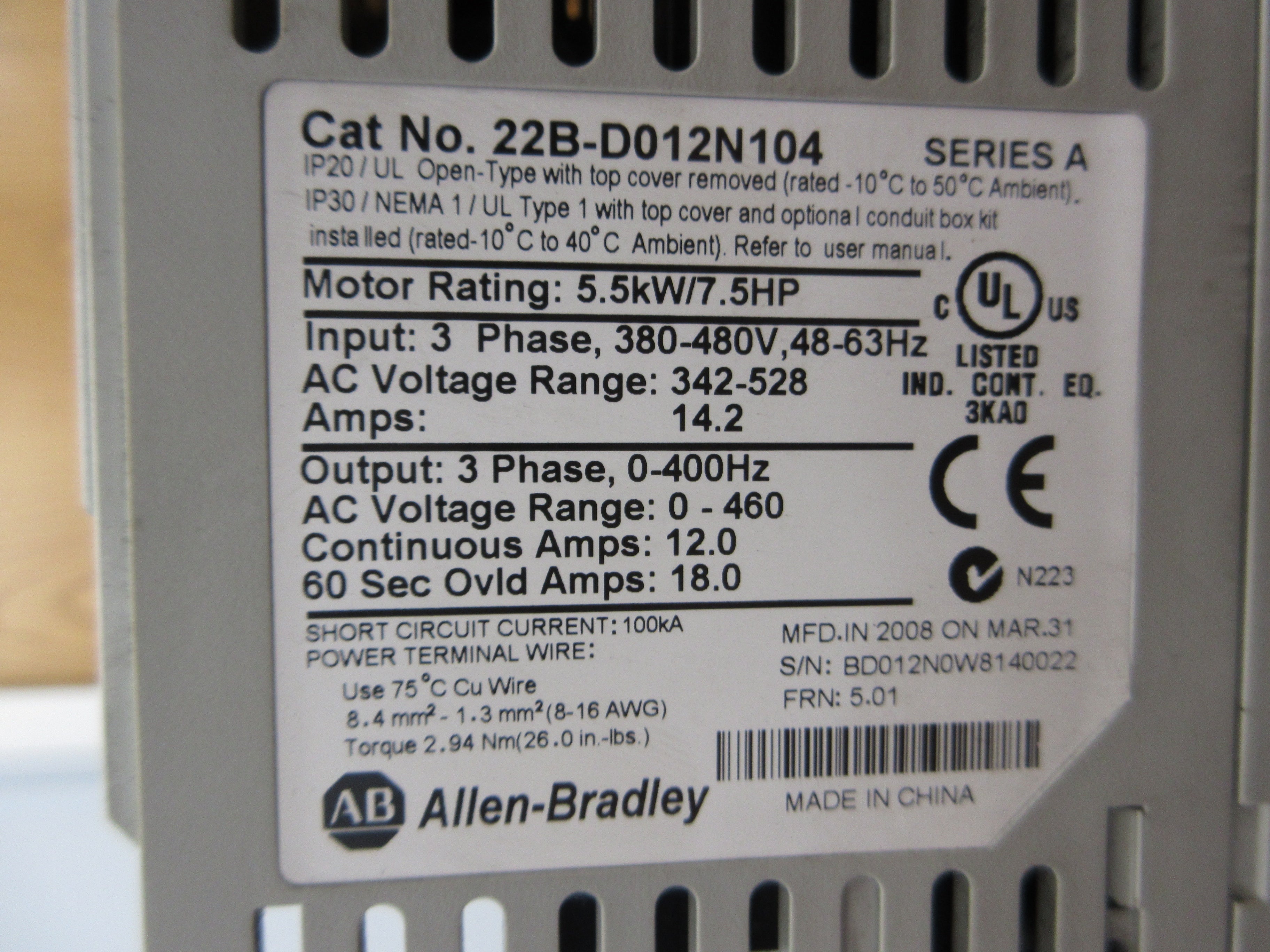 Allen-Bradley PowerFlex 40 AC Drive 22B-D012N104 7.5HP 3Ph *No Cover* Used