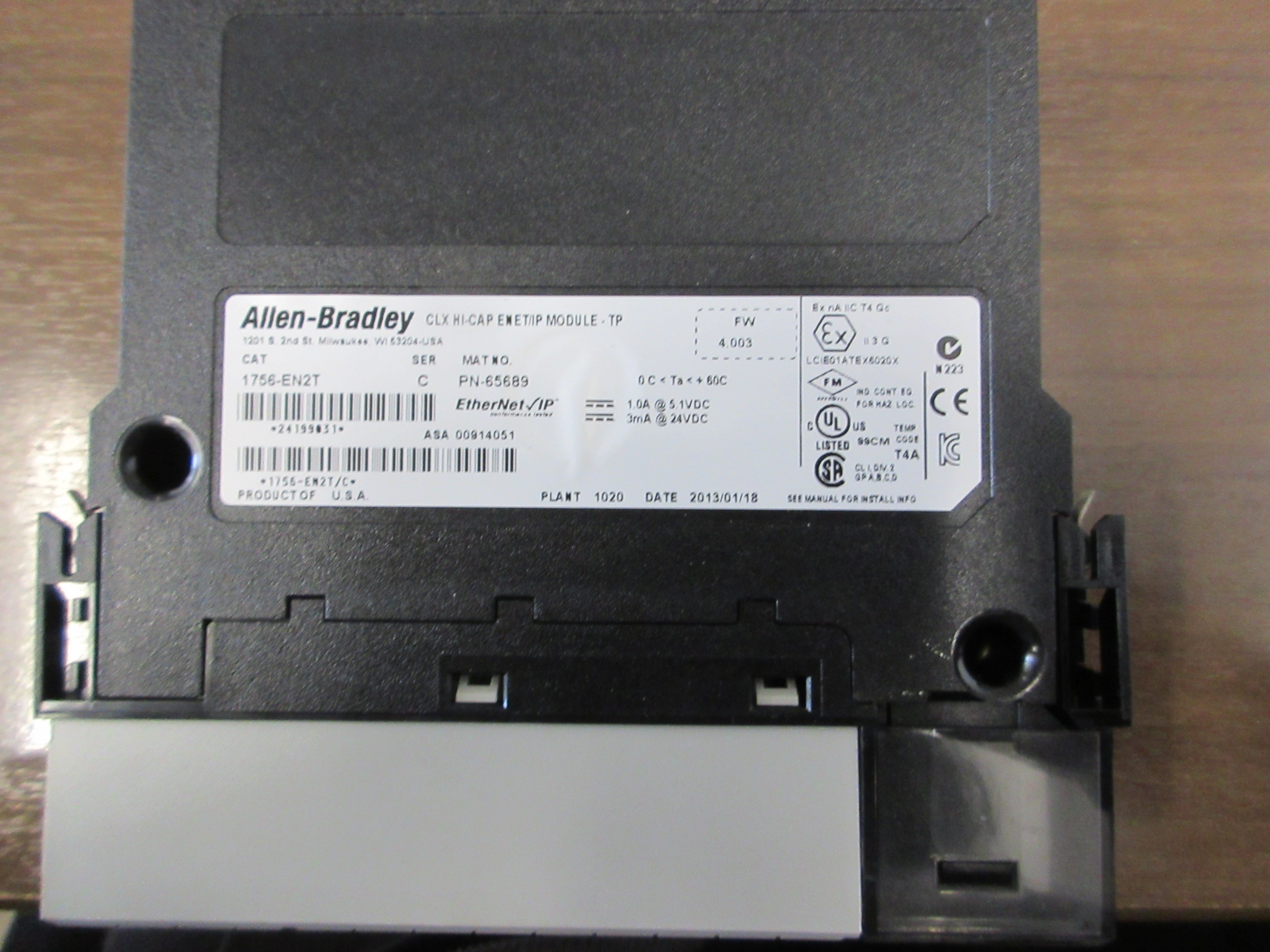 Allen-Bradley ControlLogix Hi-CAP ENET/IP Module 1756-EN2T Ser. C FW: 4.003 Used