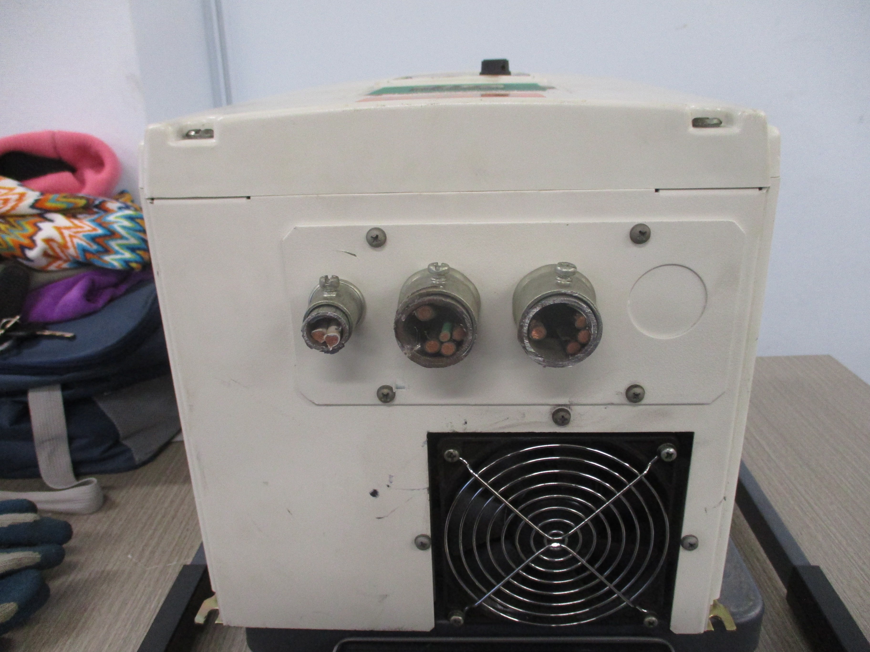 Toshiba H7 AC Drive VT130H7U44OOB 40HP 3Ph Input: 460V 57A 3P 50/60Hz