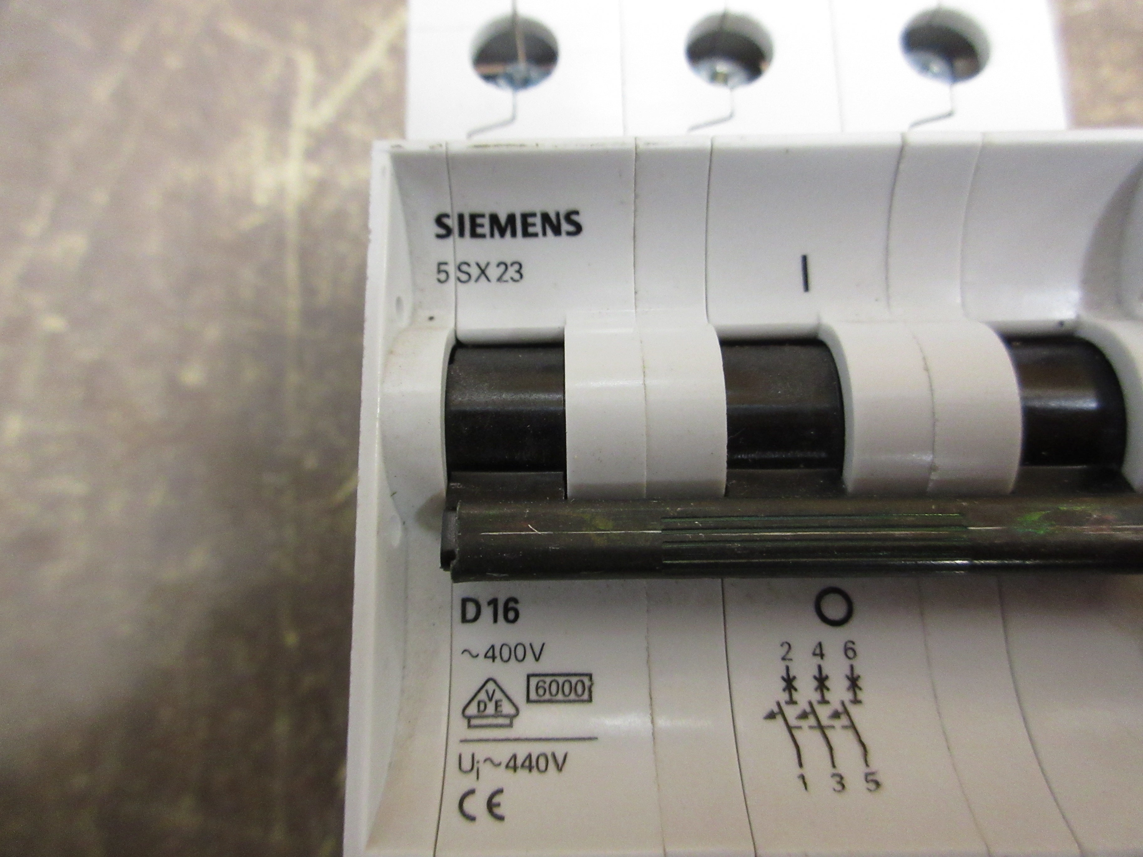 Siemens Circuit Breaker 5SX23 D16 16A 480V 3P Used