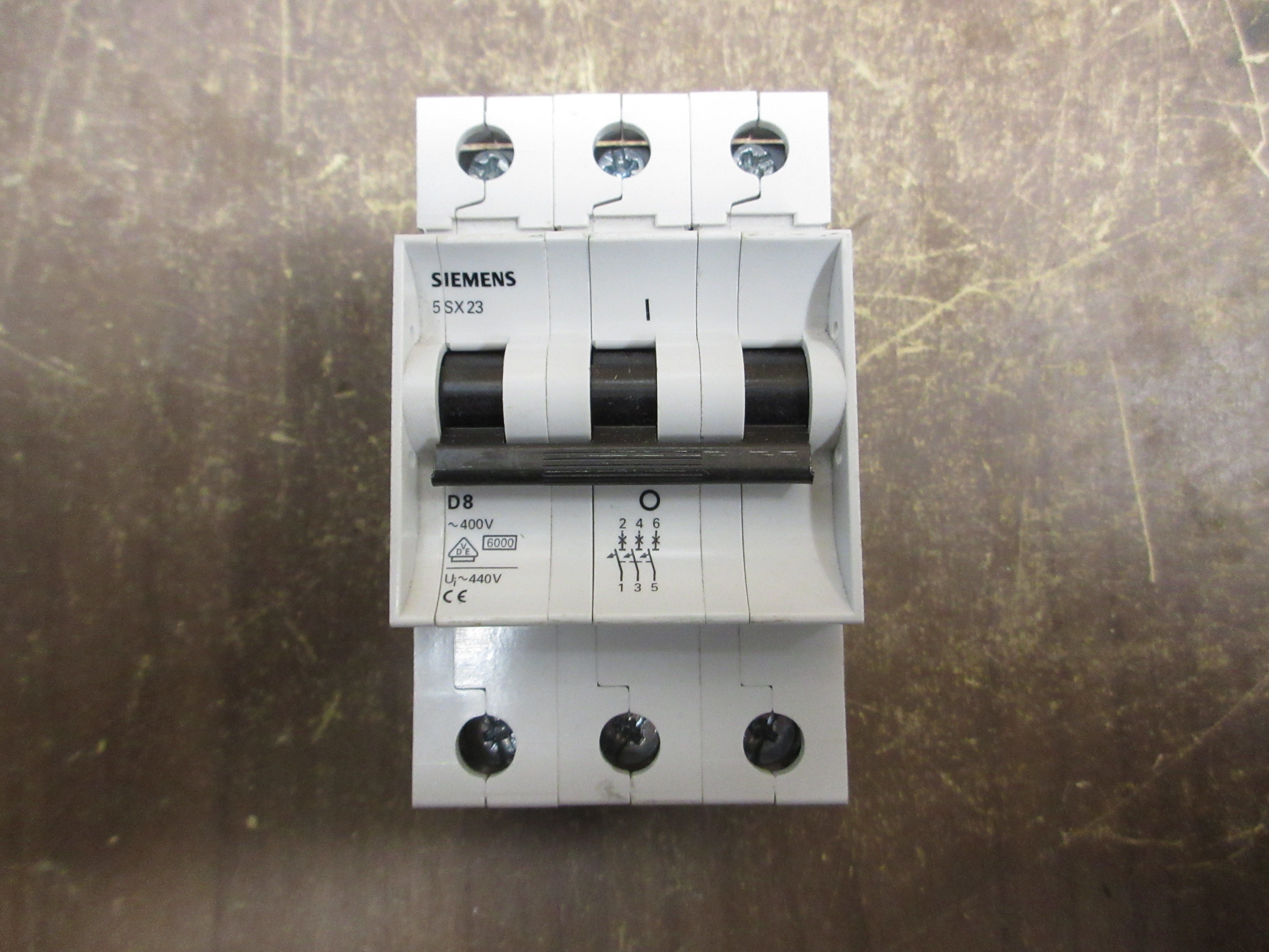 Siemens Circuit Breaker 5SX23 D8 8A 480V 3P Used