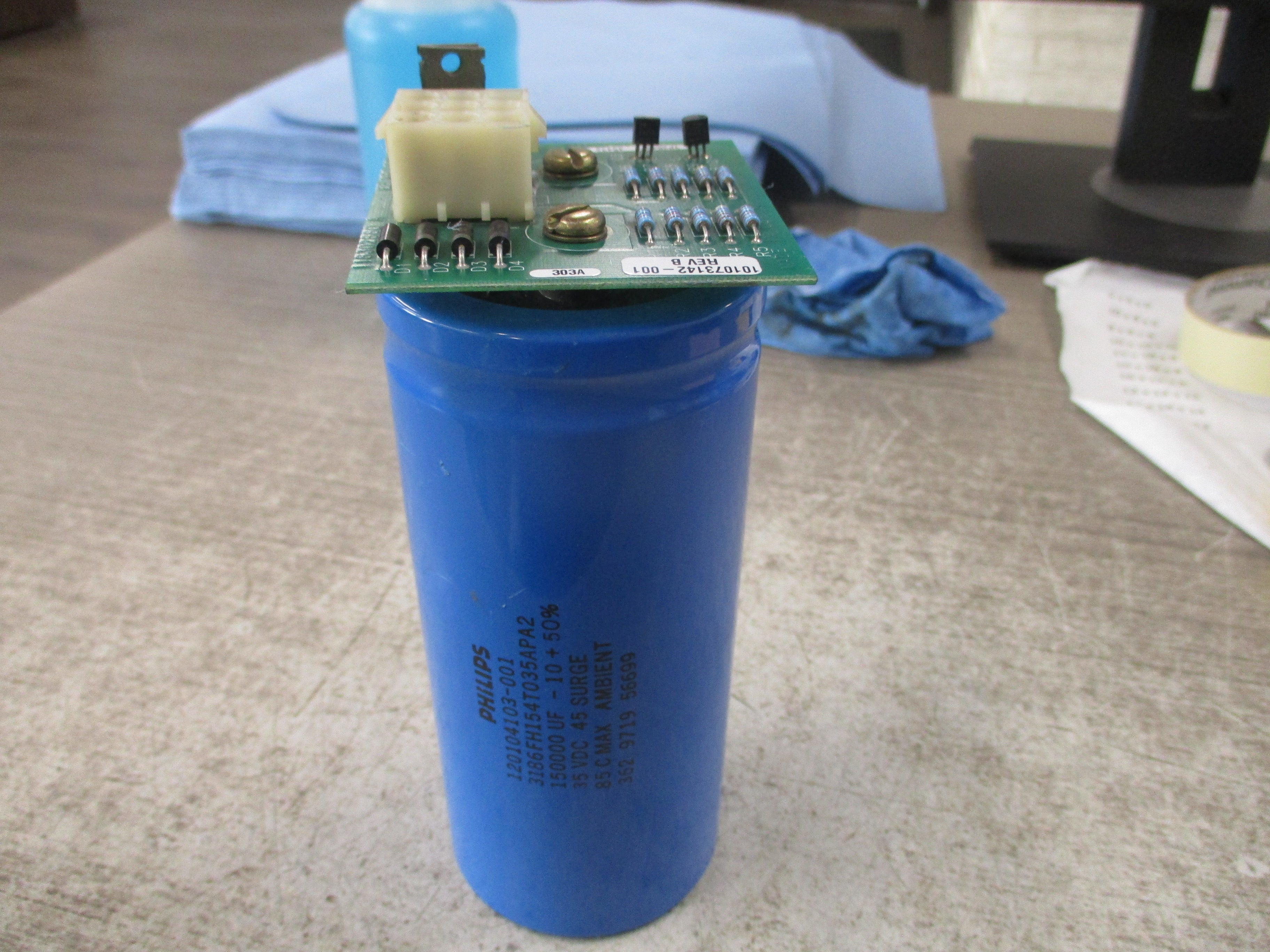 Philips Capacitor W/KBS Board 120104103-001 150,000uf 35VDC 101073142-001 Board