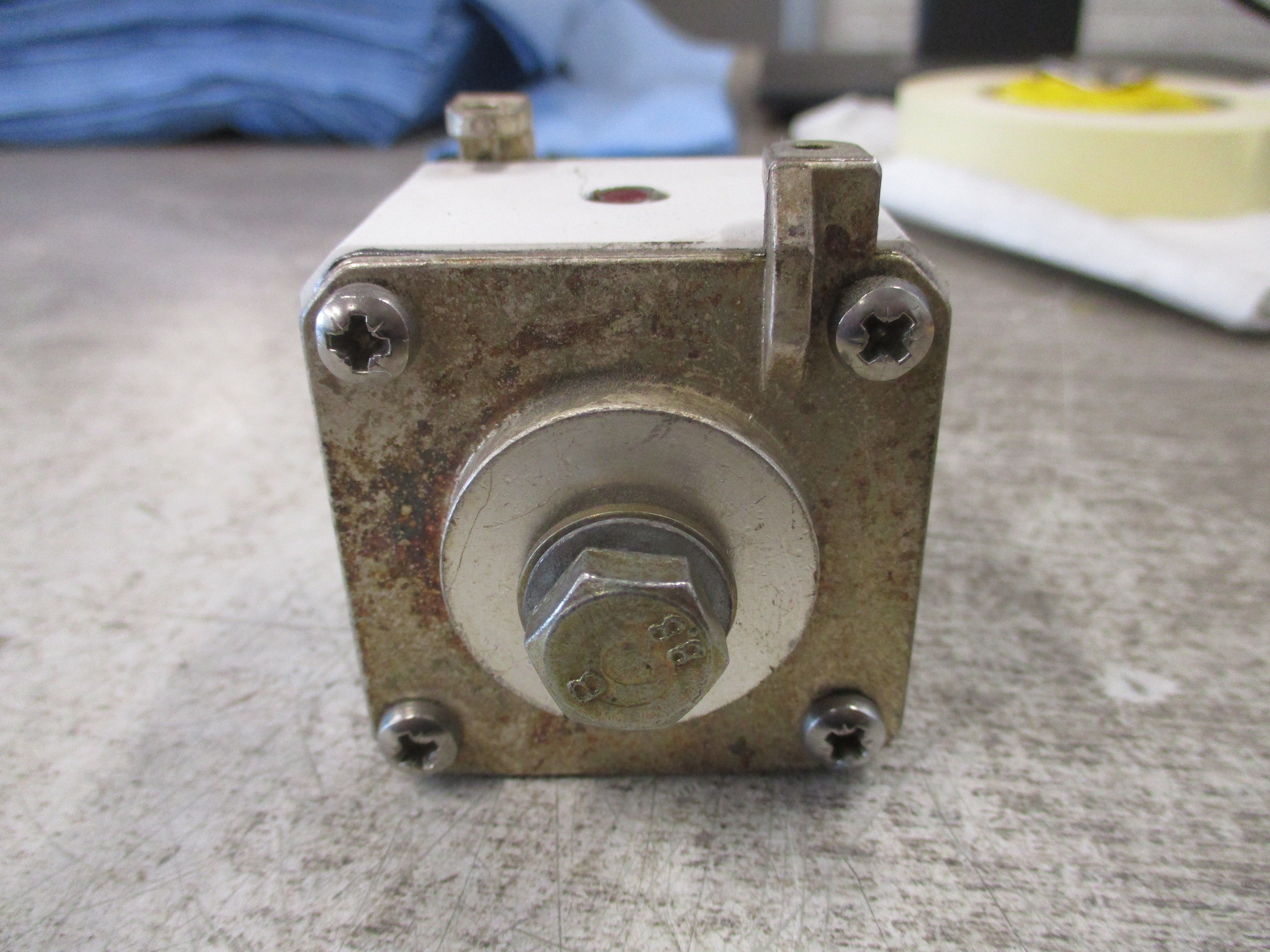 Ferraz Protistor Fuse X300009 700A 660V (1) Bolt Used