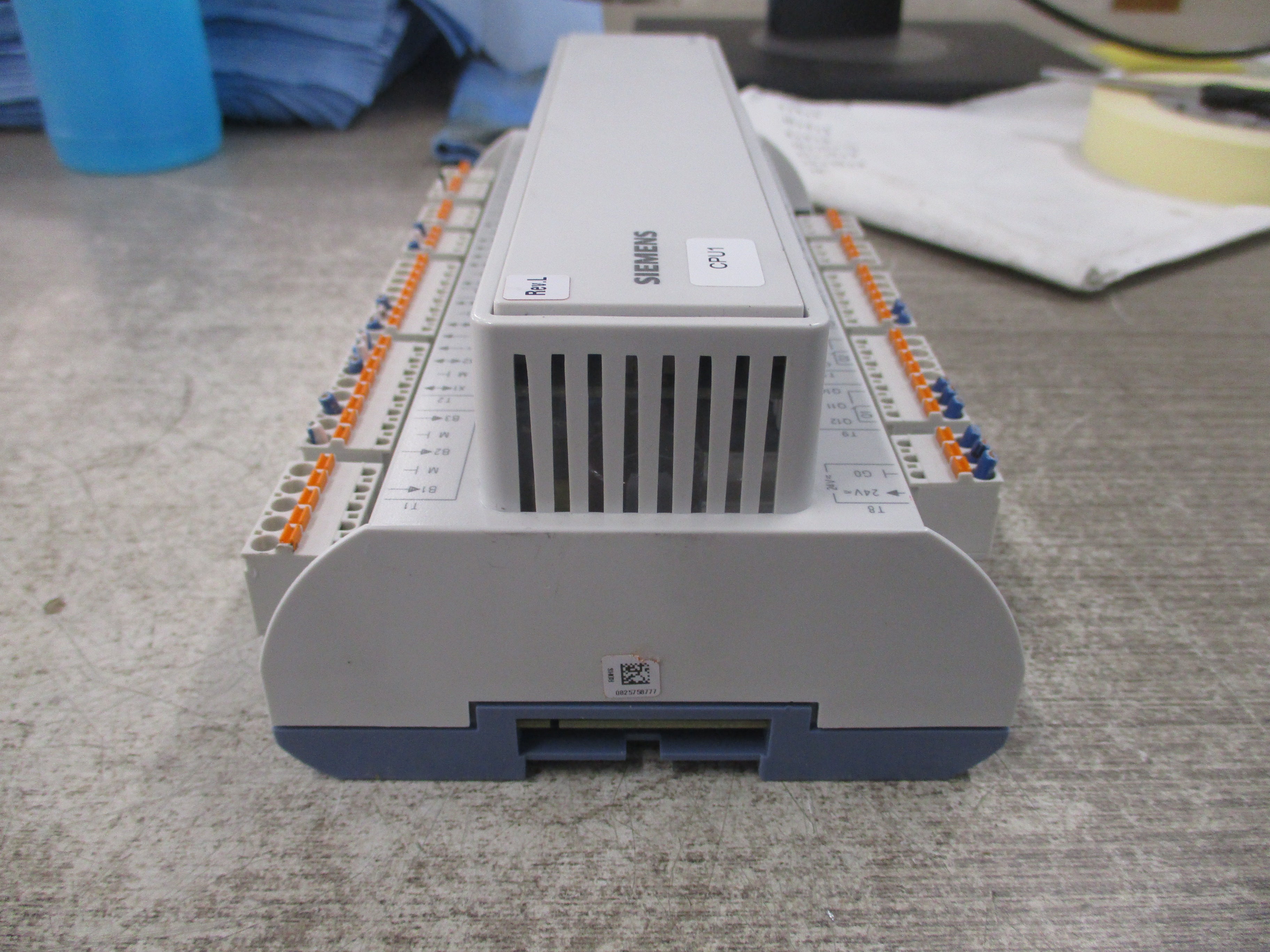 Siemens Climatix Programmable Controller POL687.00/STD S55396-C870-A100