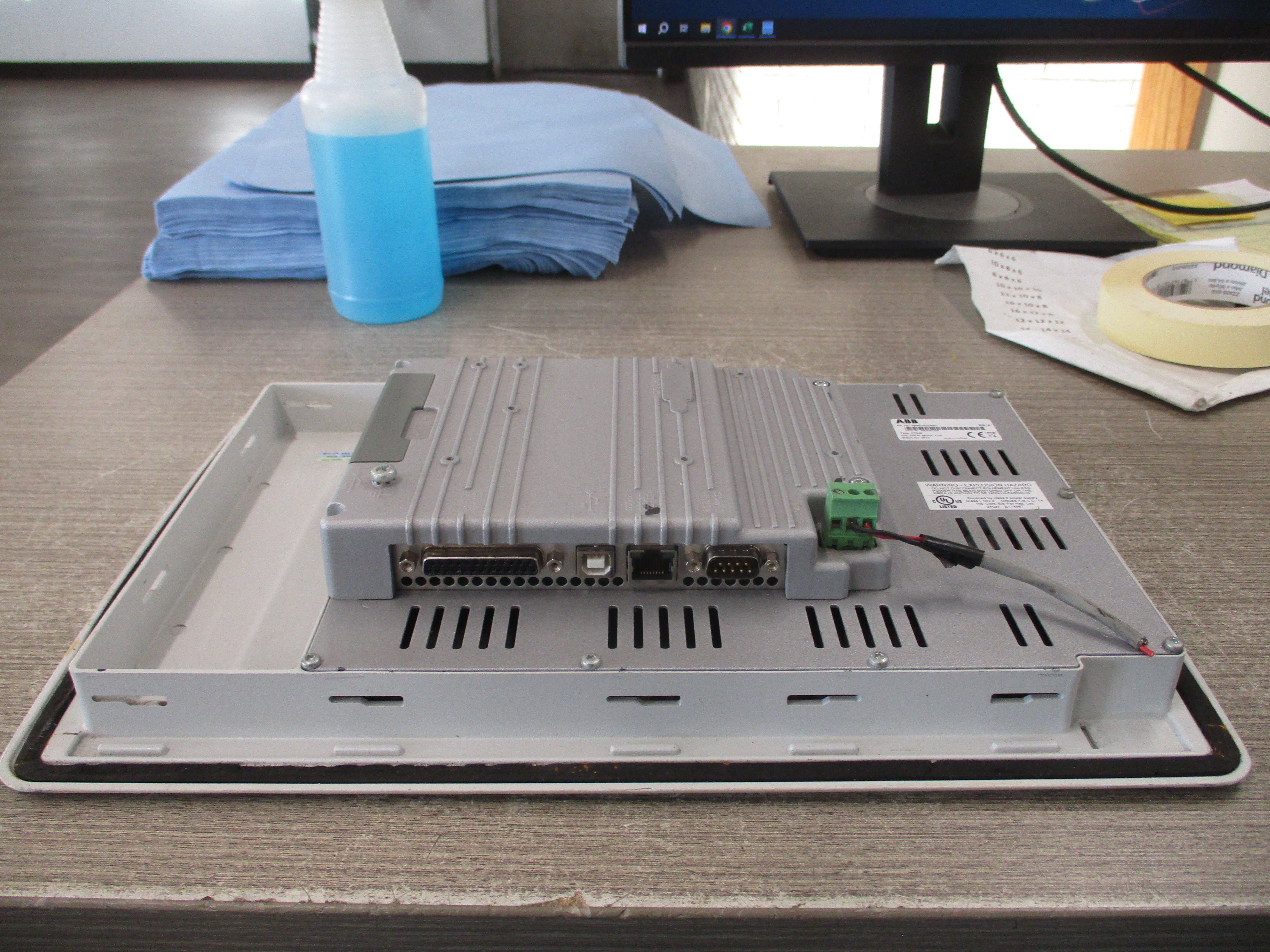 ABB PP846 Process Panel 3BSE042238R1 PR: A *No Mounting Hardware* Used