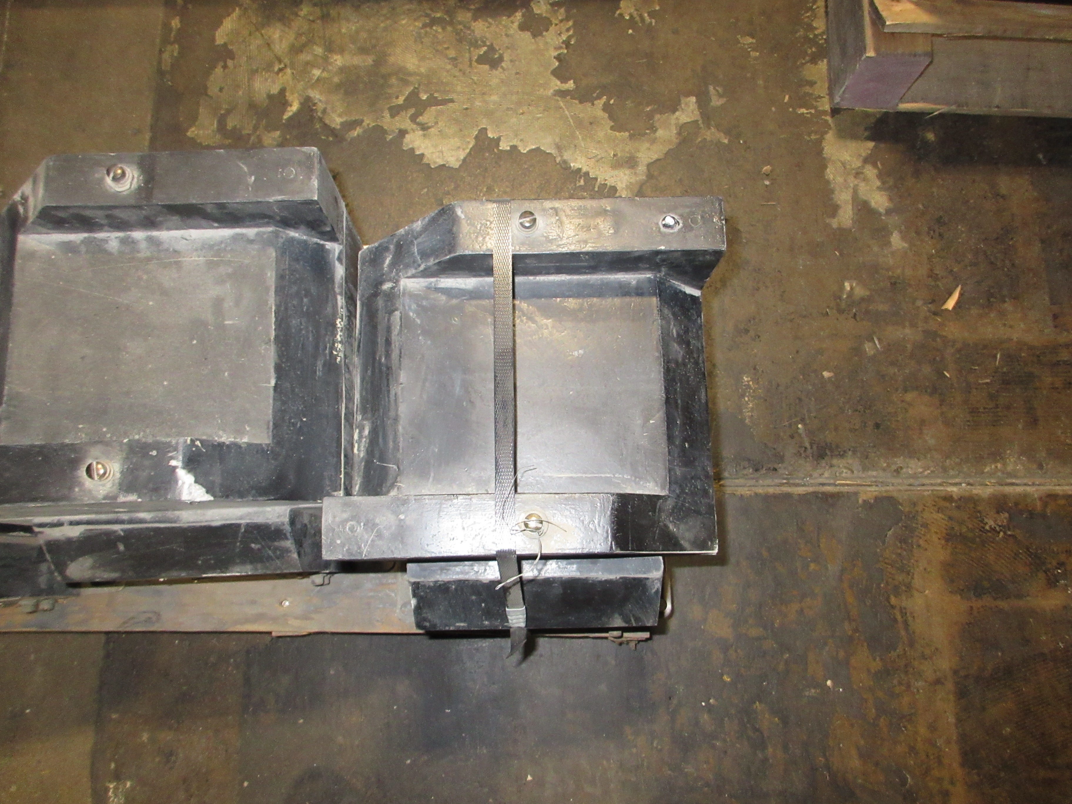 ABB VIZ-15G Voltage Transformer 9629A81G02 Ratio 120:1 Pri: 24940GY/14400V 60Hz