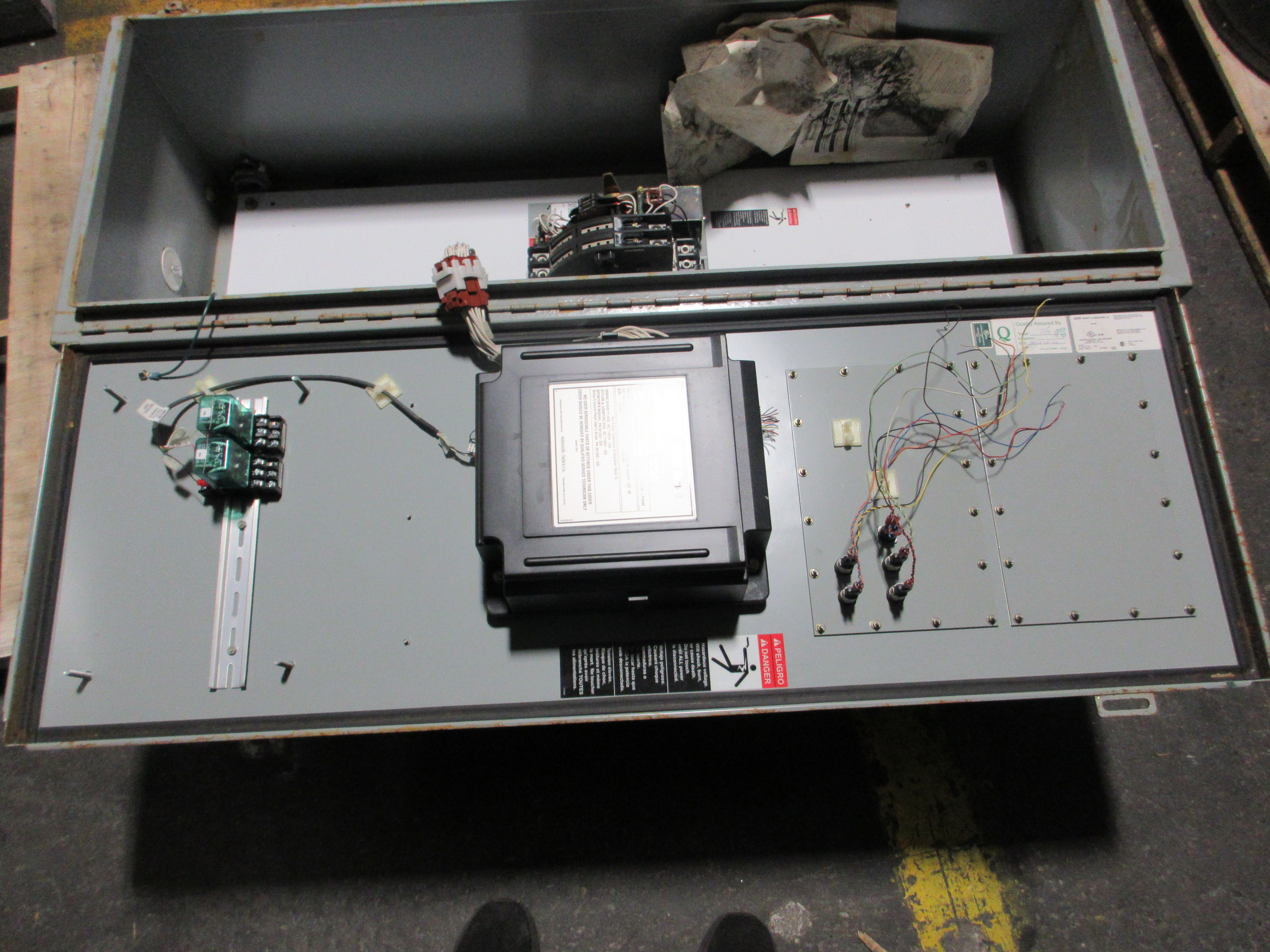 Asco7000 Series Automatic Transfer Switch D07ATSA20200FSXF 200A 240V 60/60Hz Used
