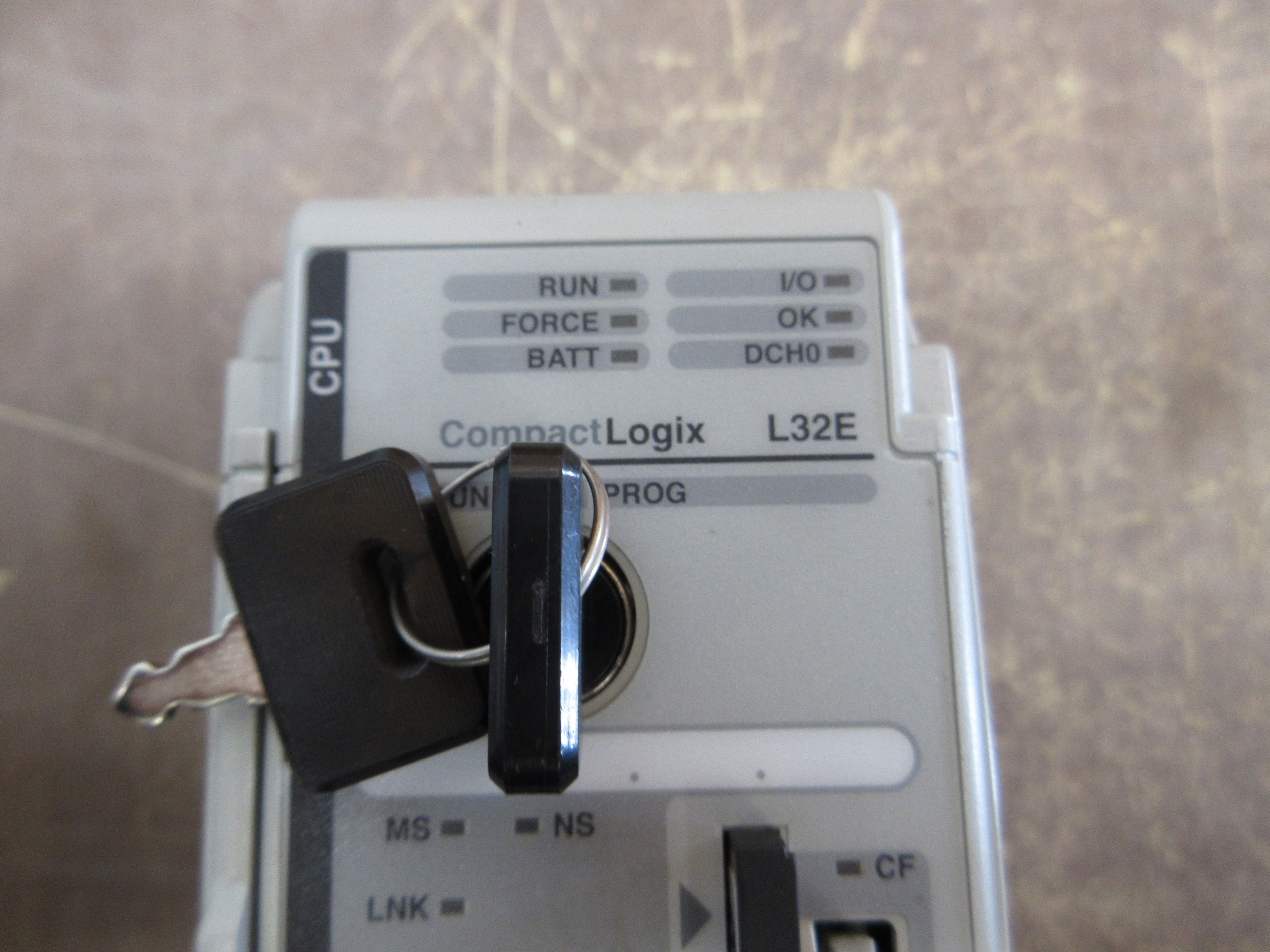 Allen-Bradley CompactLogix 750KB Enet Controller 1769-L32E Ser. B F/W: 1.17 Used