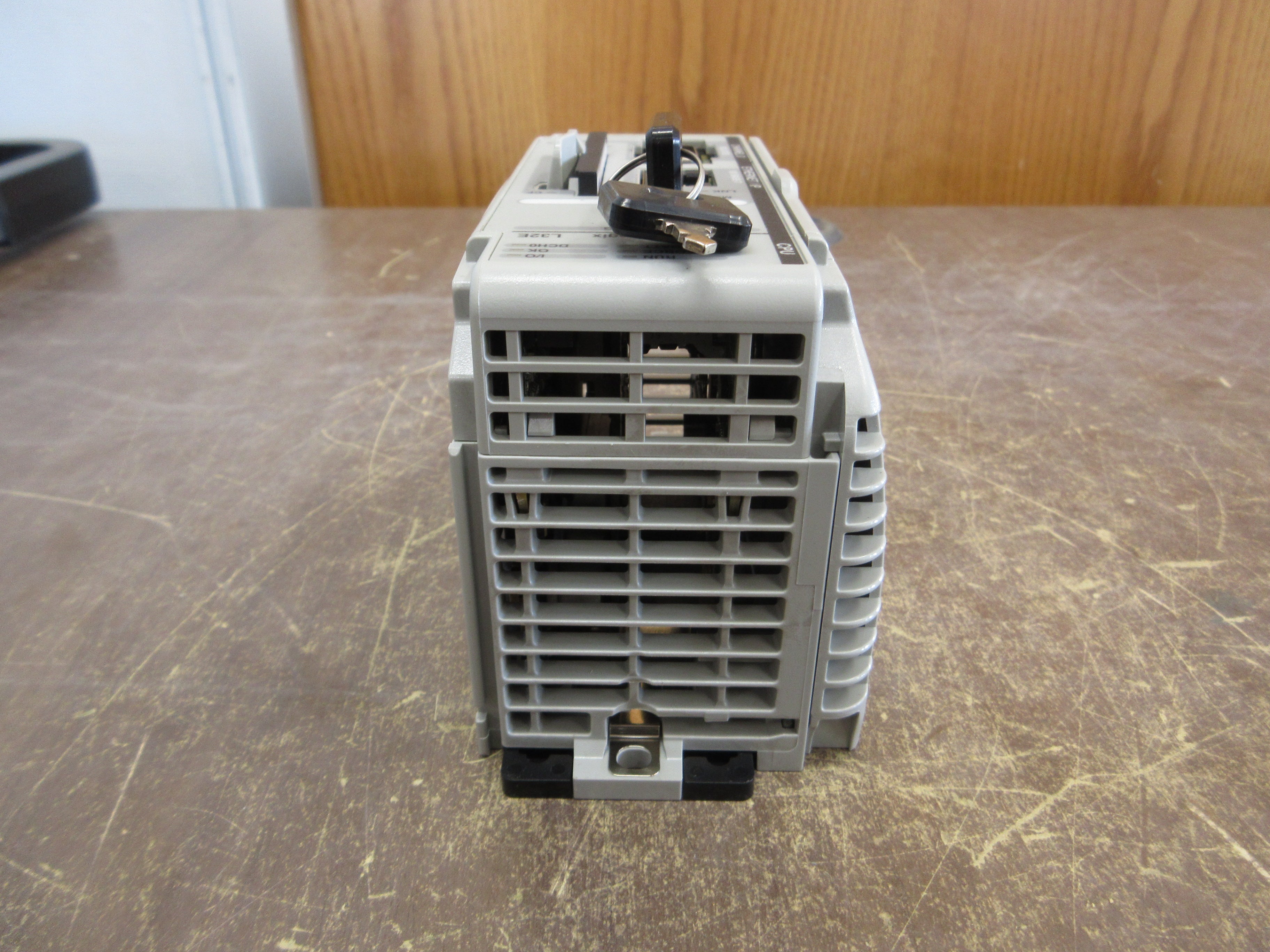 Allen-Bradley CompactLogix 750KB Enet Controller 1769-L32E Ser. B F/W: 1.17 Used