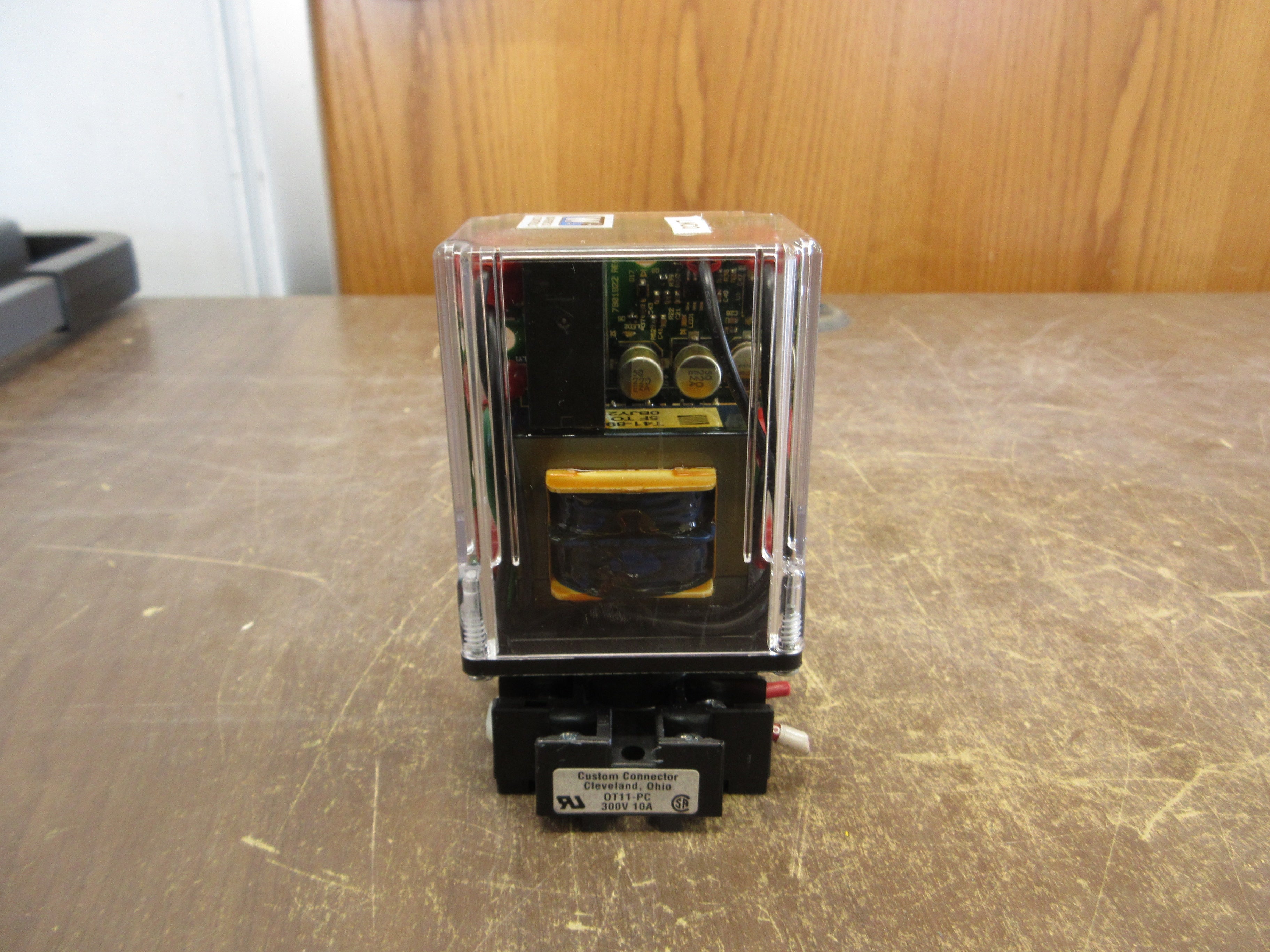 Warrick Controls Liquid Level Relay 26NMC1B0 120V 50/60Hz 4.4VA w/ Base Used