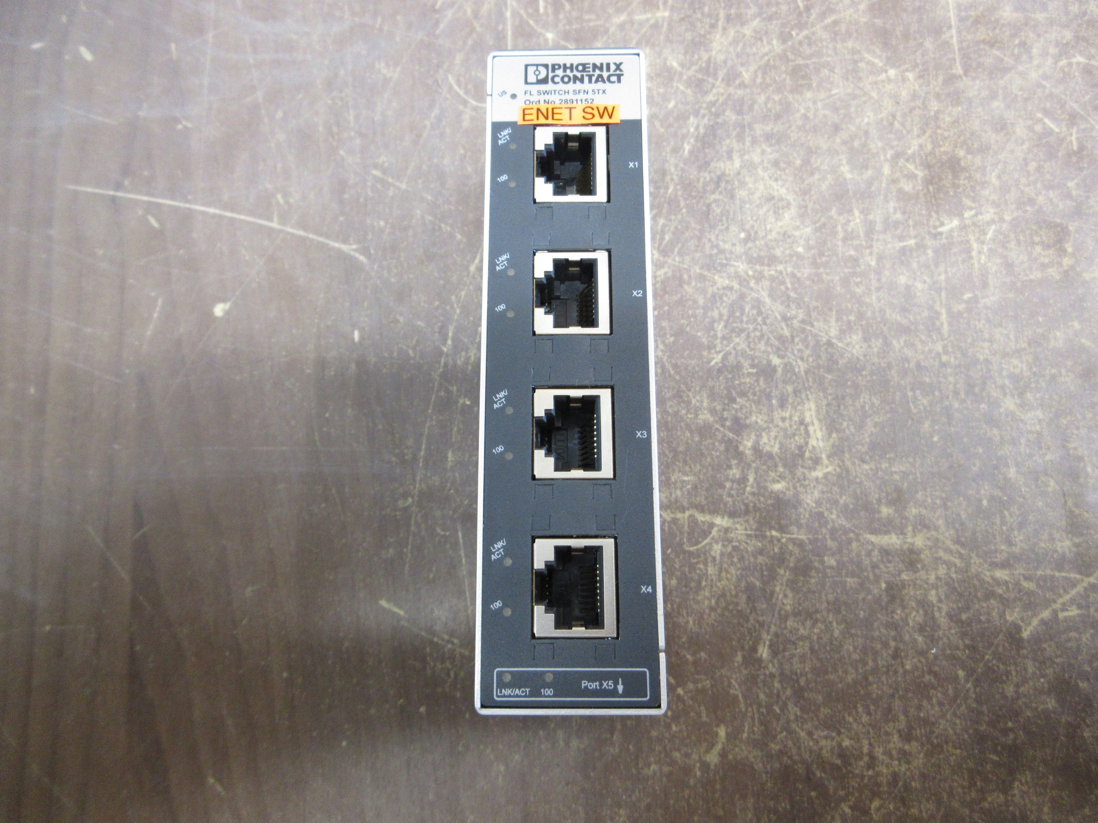 Phoenix Contact FL Switch 2891152 HW: 14 SFN 5TX Used