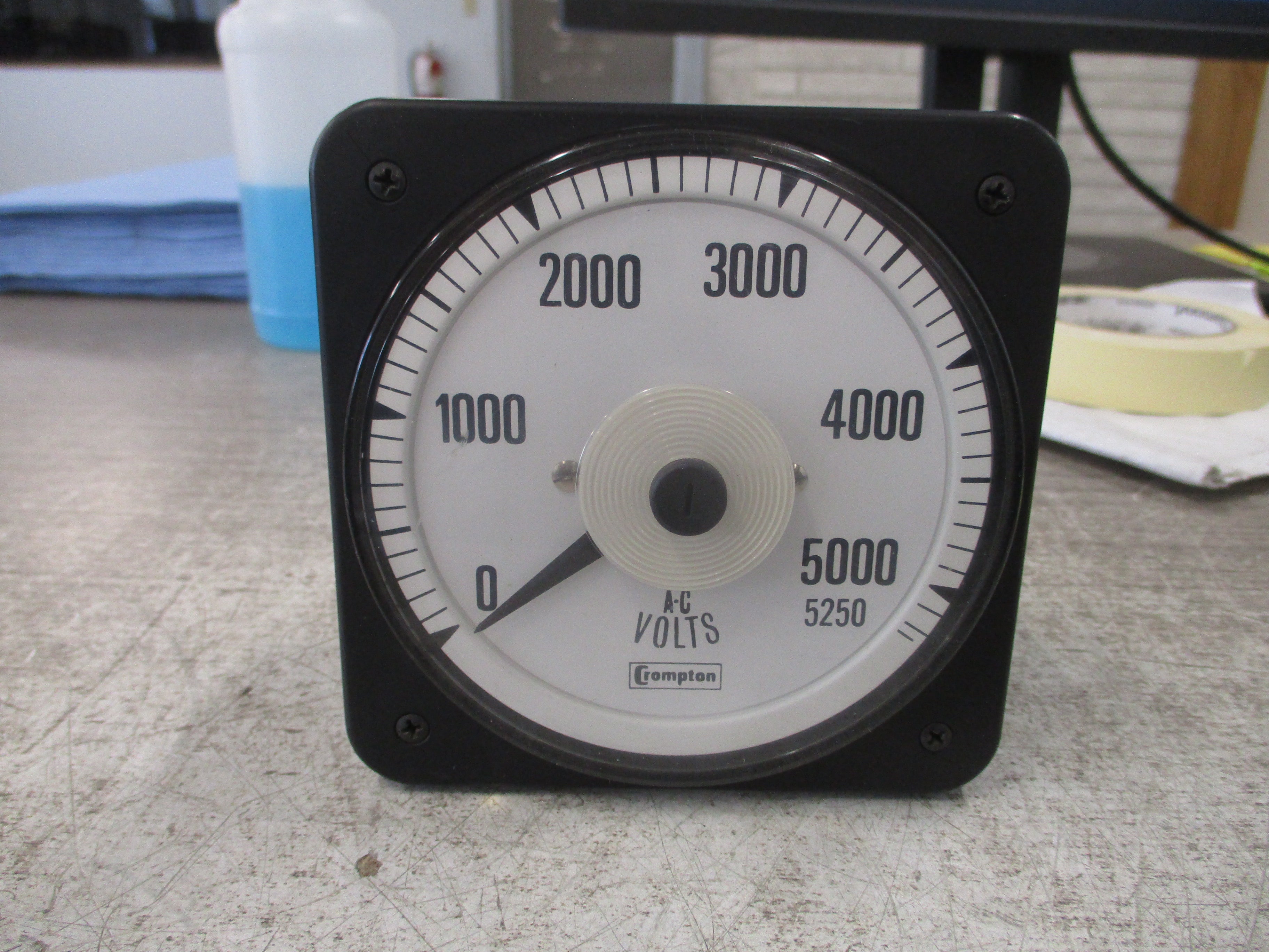 Crompton AC Voltmeter 795B 077 05GA PZWL Range: 0-5250V Used